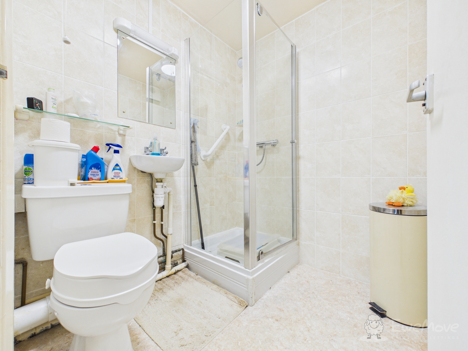 WELLINGTON AVENUE, WHITEHILL, BORDON, HAMPSHIRE, GU35, photo 5