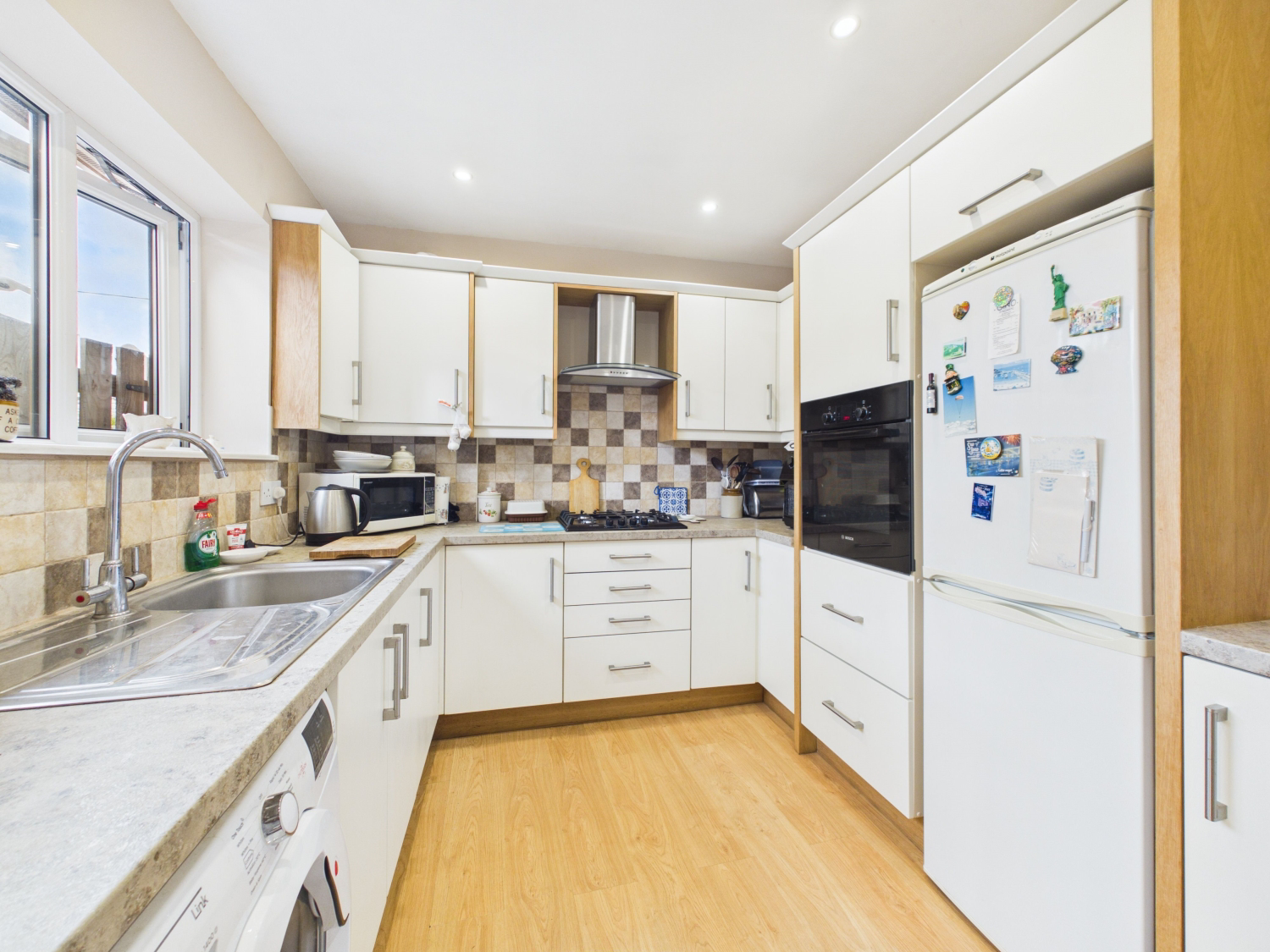 Ashwood Drive Gildersome, Leeds, West Yorkshire, LS27, photo 5