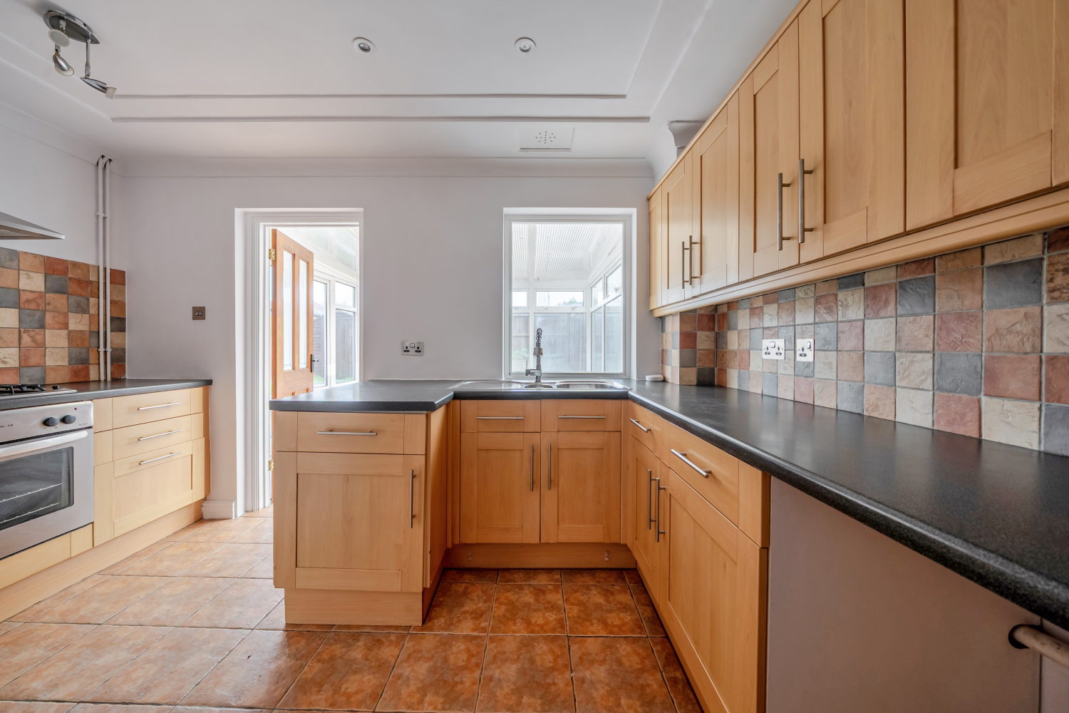 Kelso Court, Peterborough, PE4 6, photo 2