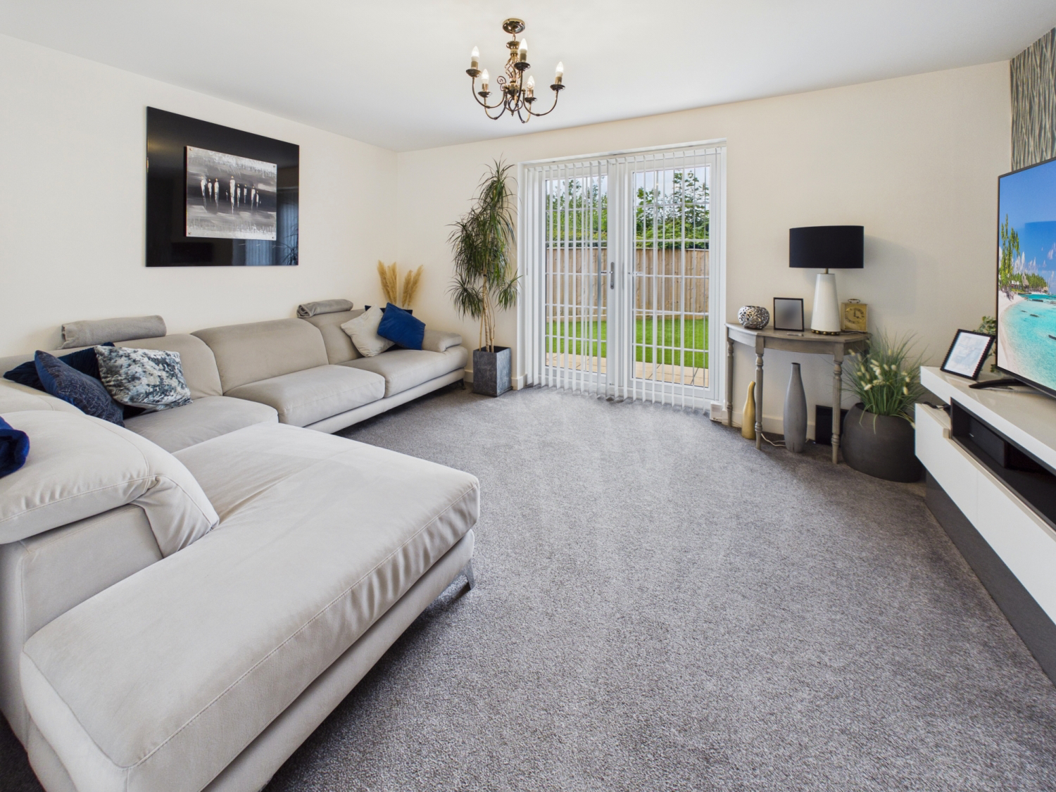 Moat Hill Farm Drive, Birstall, photo 3