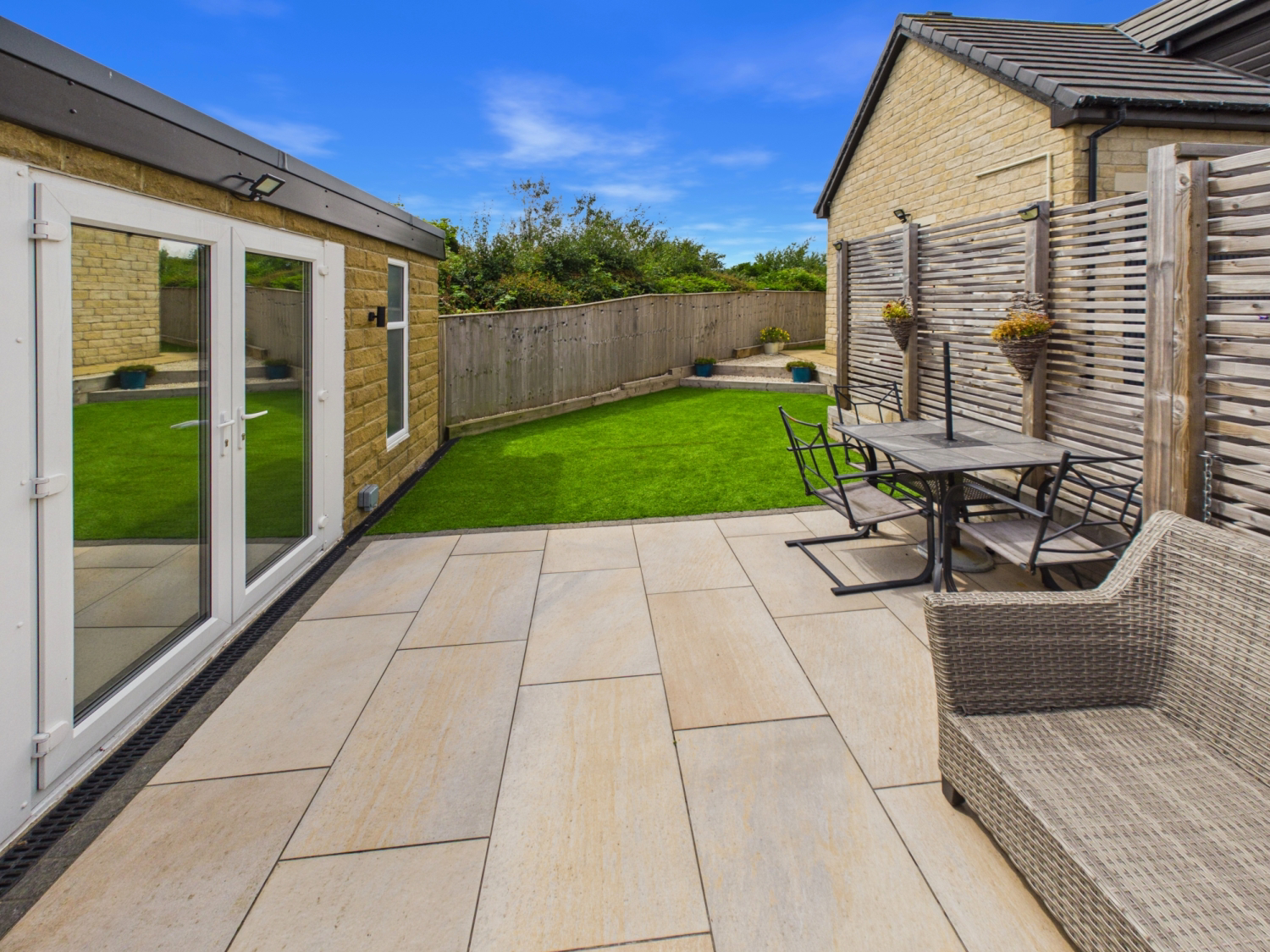 Moat Hill Farm Drive, Birstall, photo 40