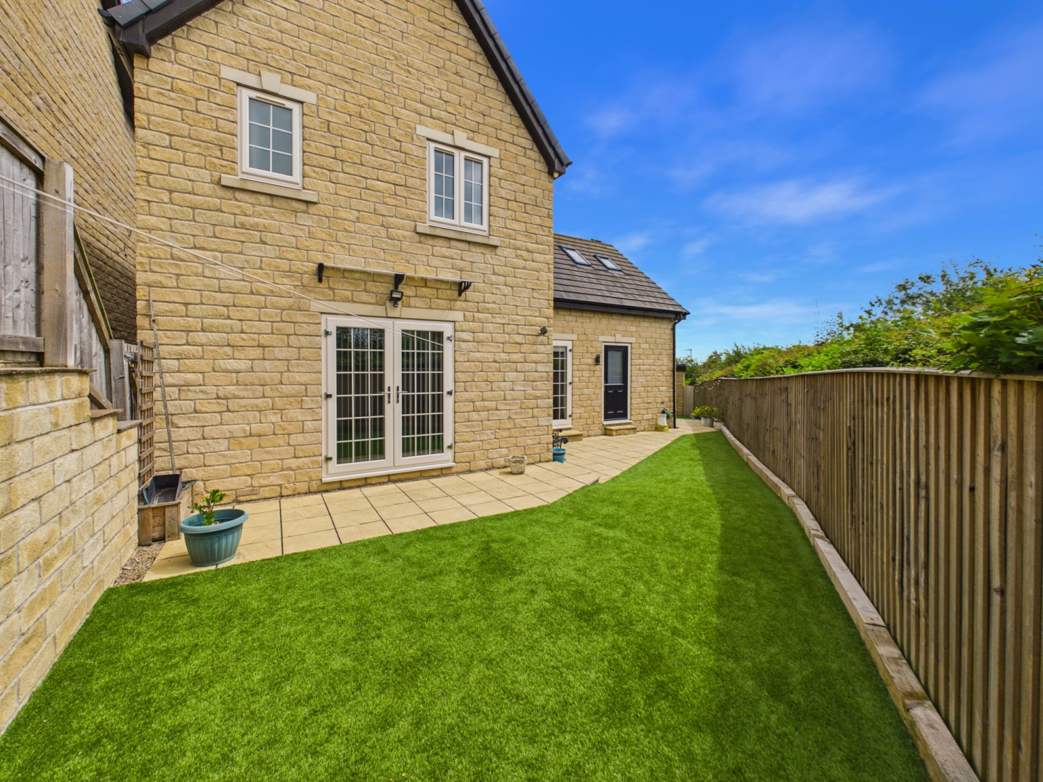 Moat Hill Farm Drive, Birstall, photo 37