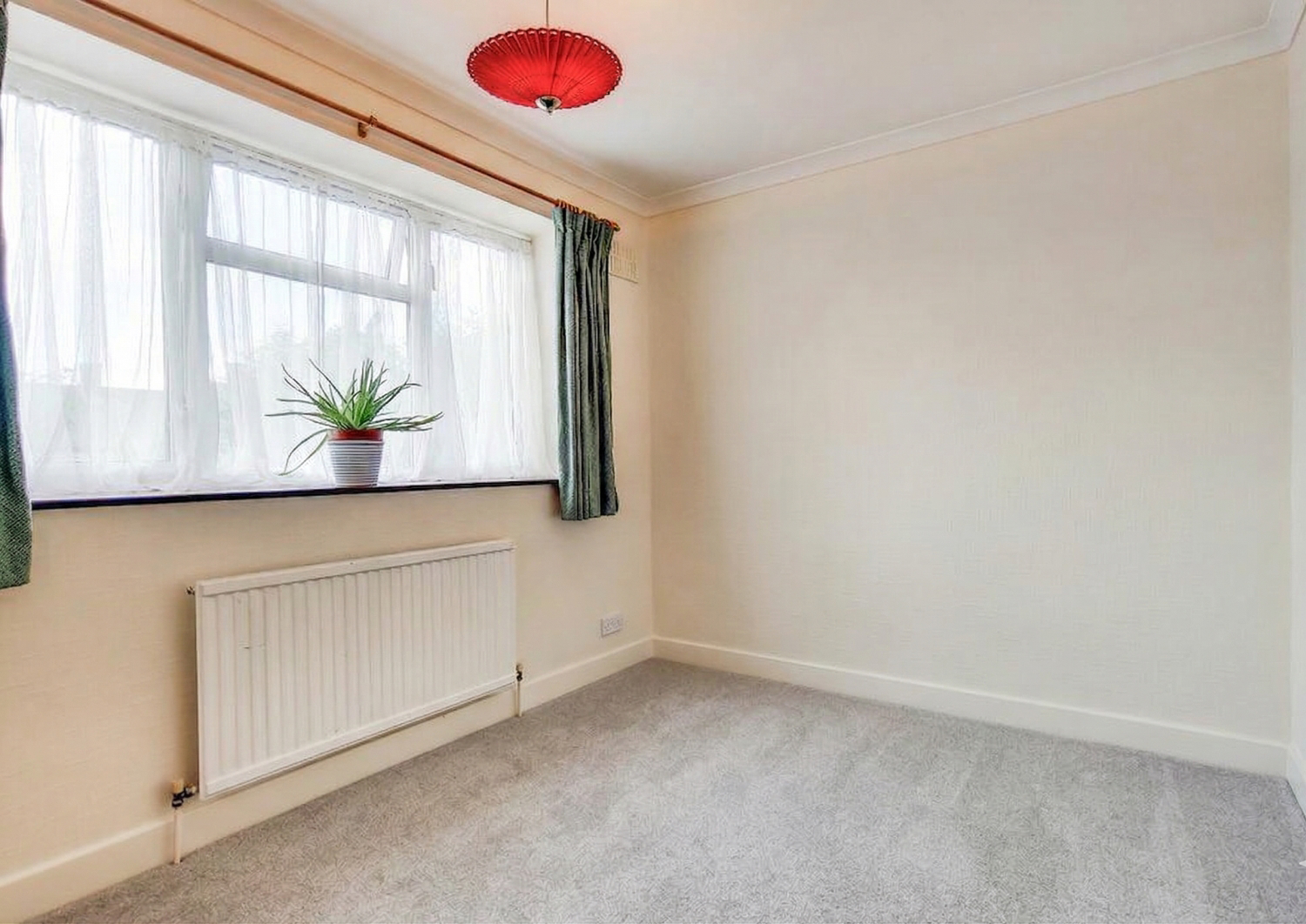 New North Road, Ilford, Essex, IG6, photo 7