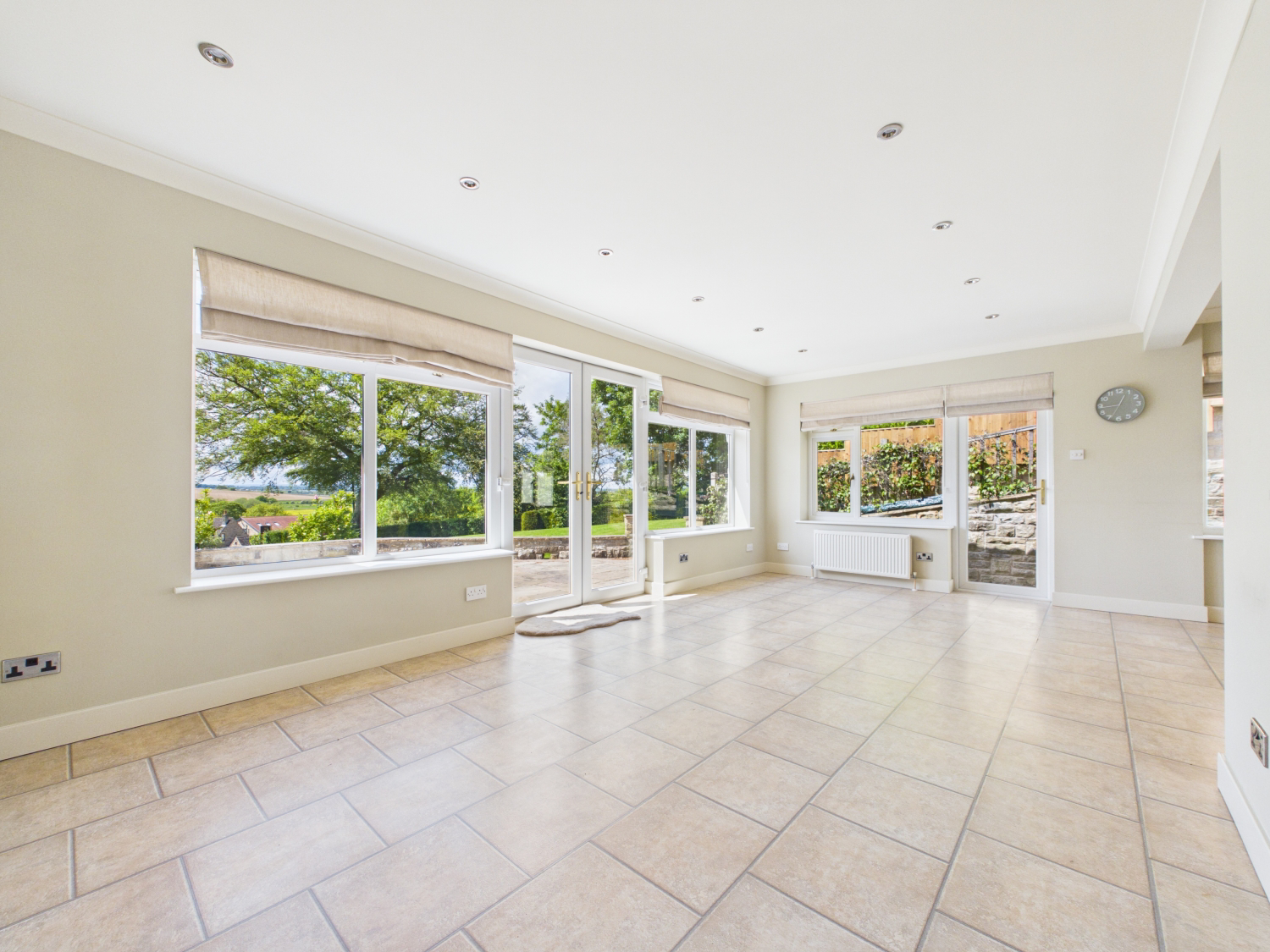 Great North Road, Wentbridge, Pontefract, West Yorkshire, WF8, photo 8