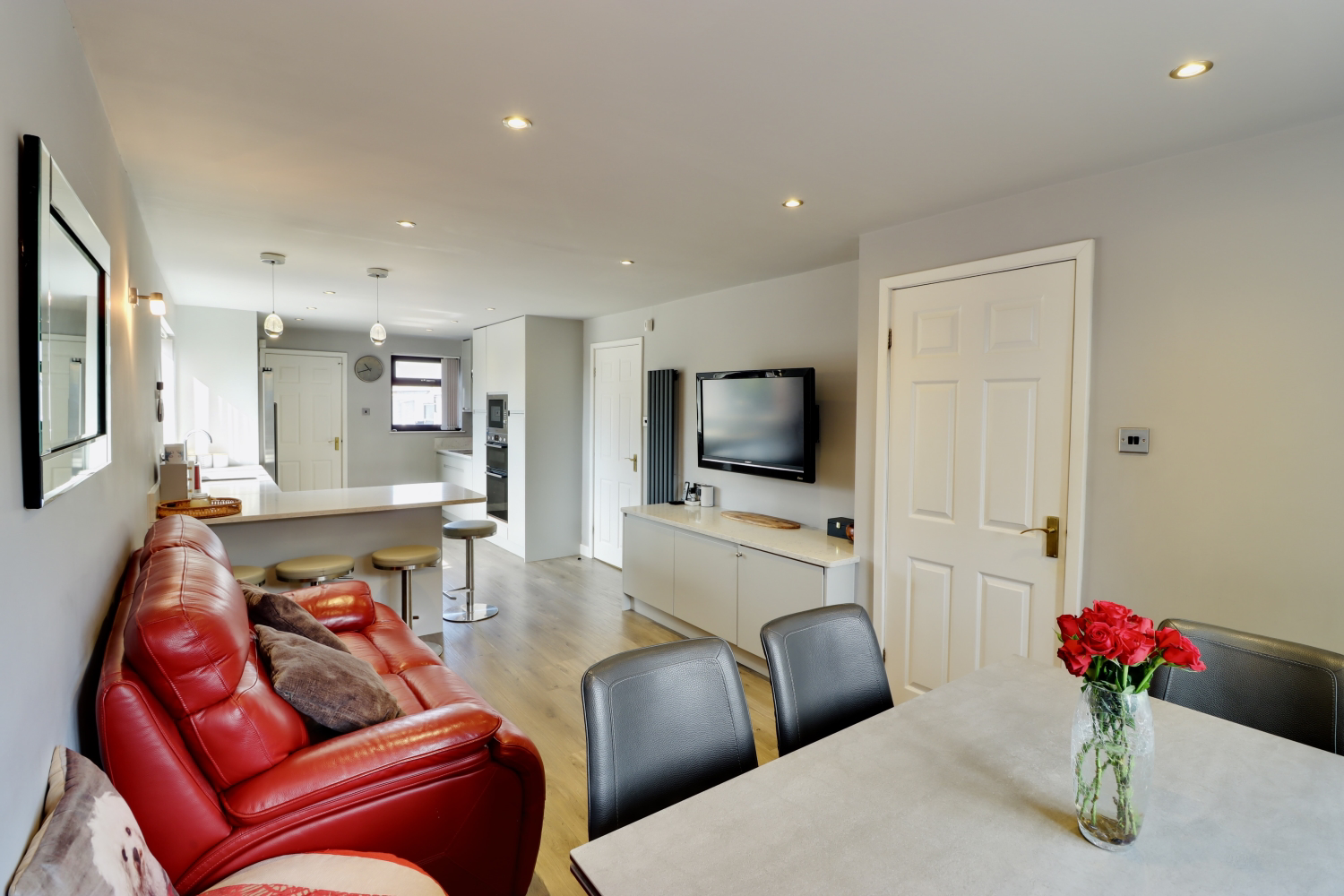 Pot House Road, Bradford, BD6 1UD, photo 3