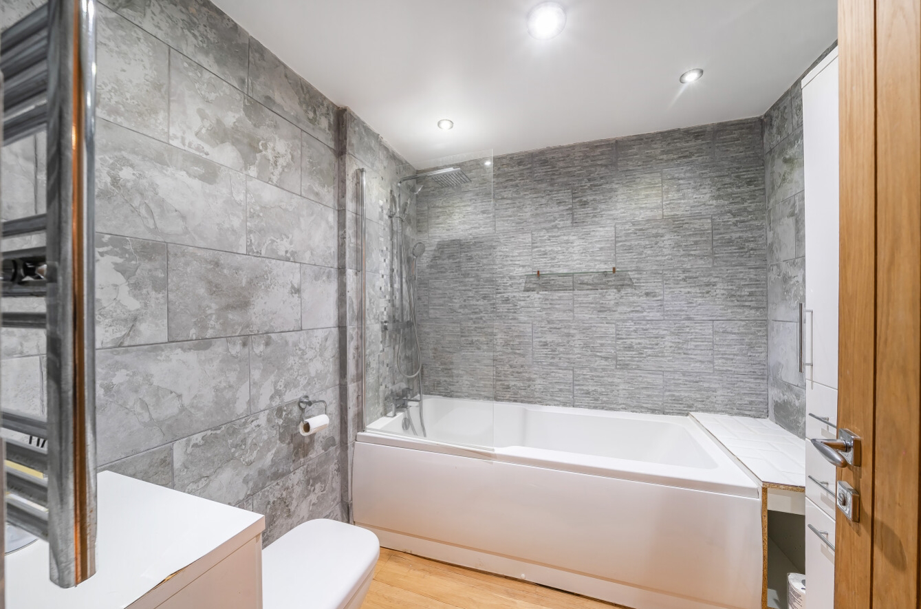 13 High Ash Crescent, Leeds, photo 13