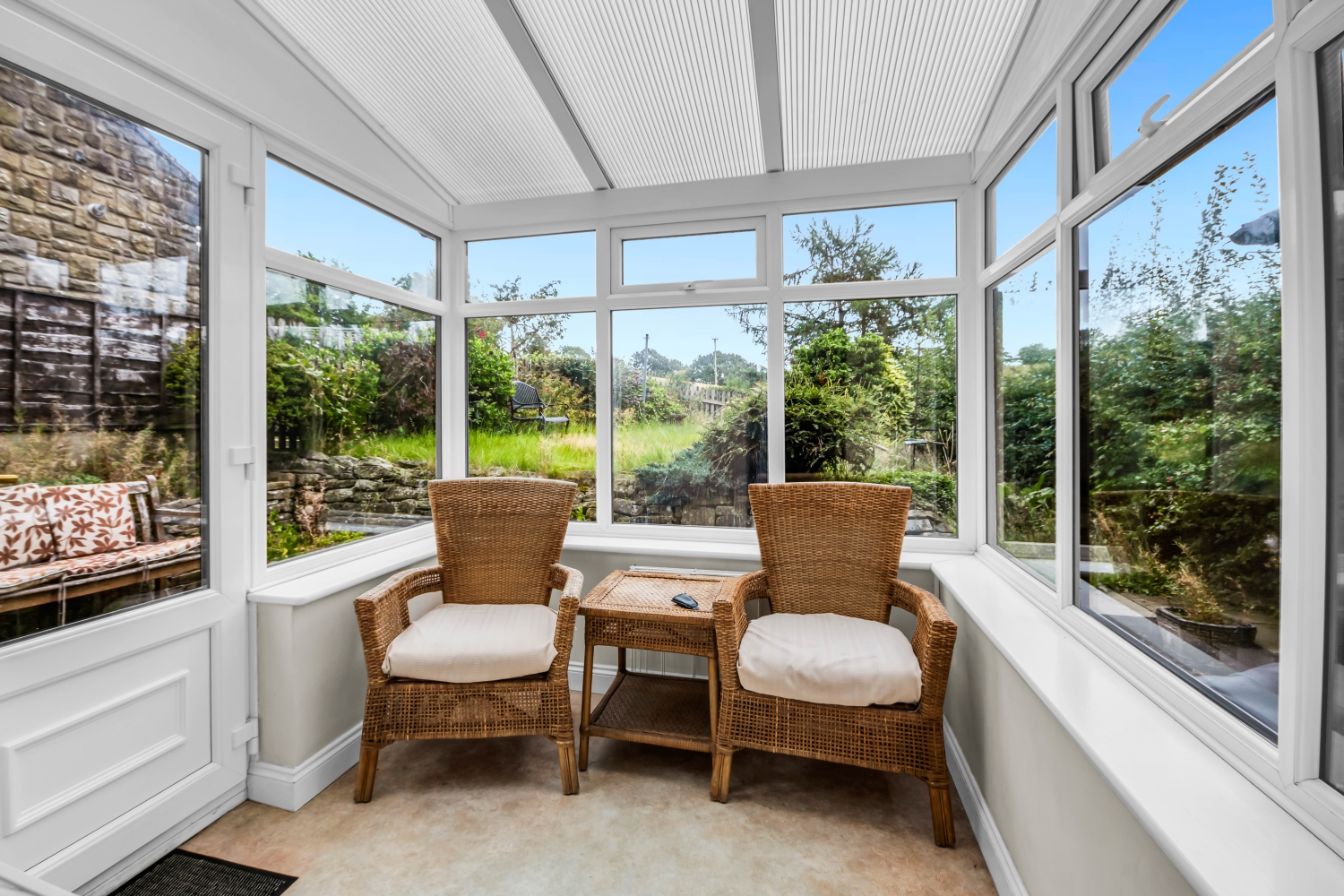 9 Higher Dinting, Glossop, photo 6