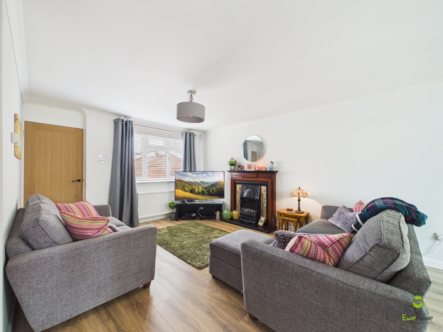 Elmbourne Drive, Belvedere, Kent, DA17