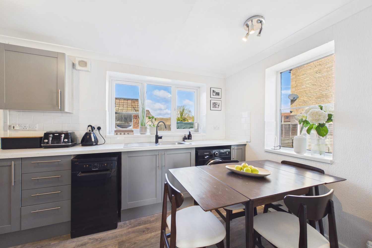 Manor Farm Lane, Essendine, Stamford, Lincolnshire, PE9, photo 6