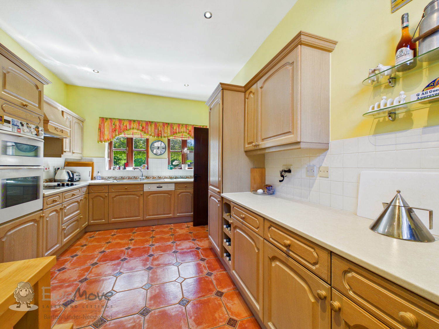 THE DAIRY, THE WOODLANDS, TATENHILL, BURTON-ON-TRENT, STAFFORDSHIRE, DE13, photo 9