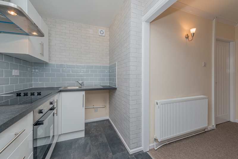 26 Fieldway Rise Bramley, West Yorkshire, Leeds, photo 7