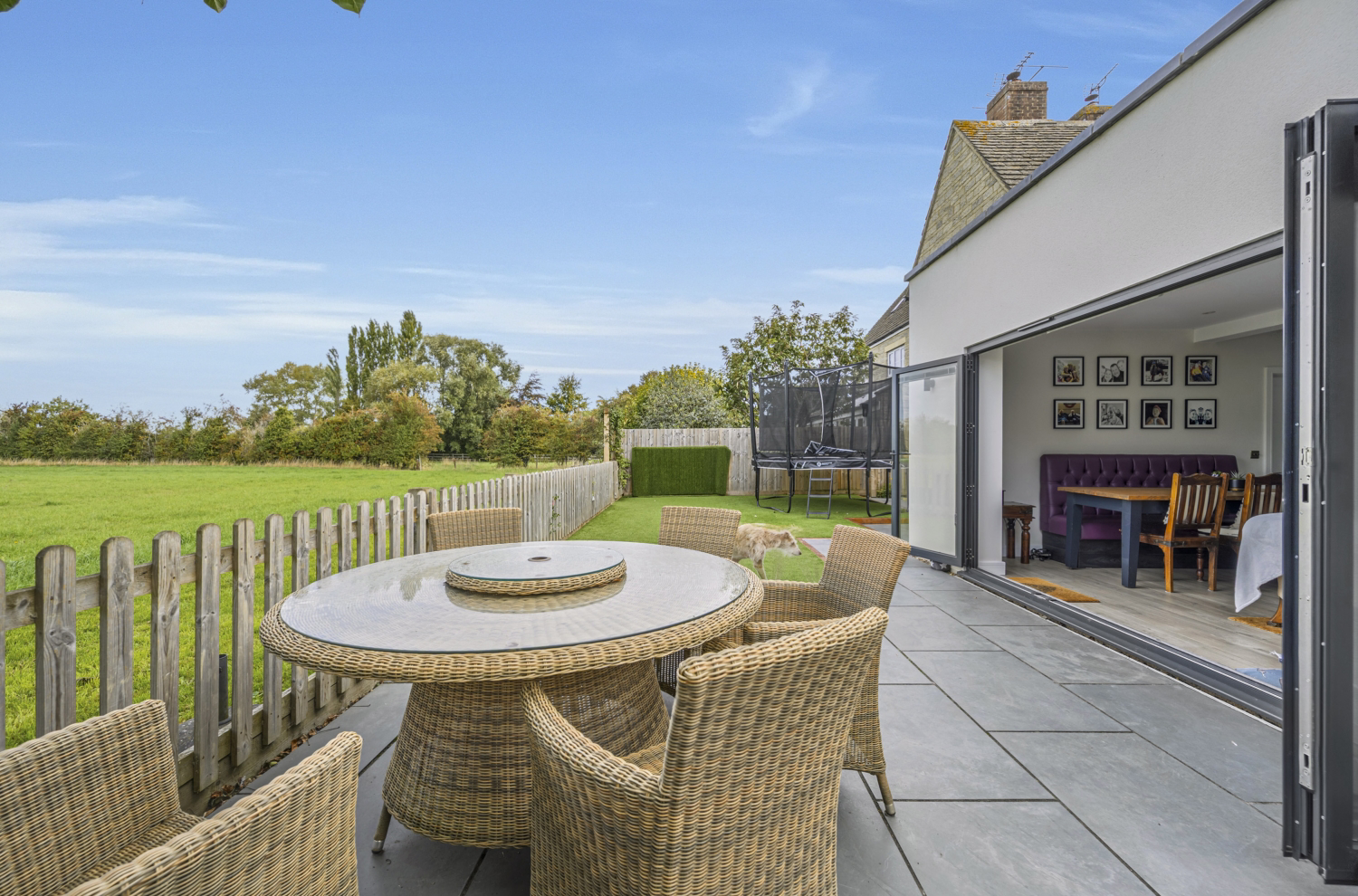 Croft Close, Latton, photo 9