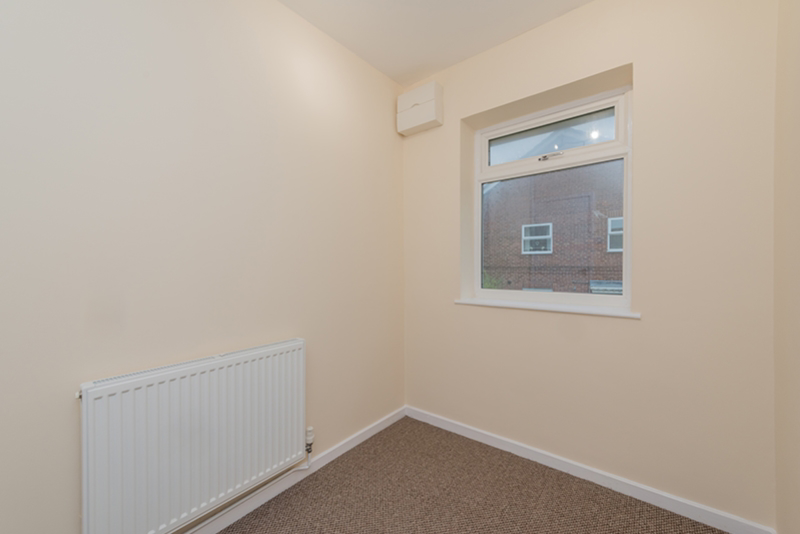26 Fieldway Rise Bramley, West Yorkshire, Leeds, photo 10