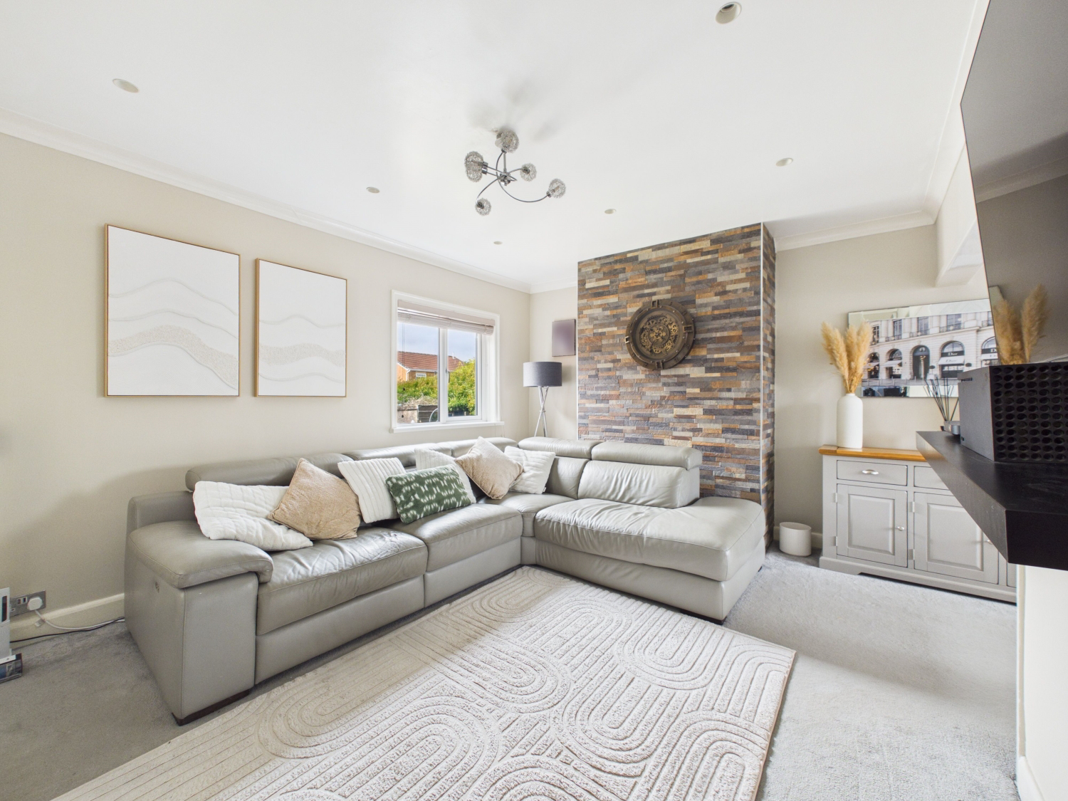 Bradford Road, Tingley, Wakefield, West Yorkshire, WF3, photo 5