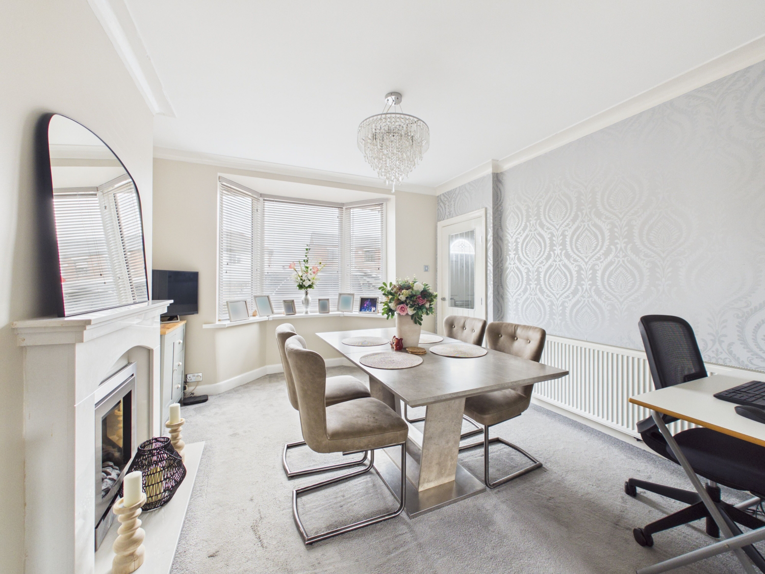 Bradford Road, Tingley, Wakefield, West Yorkshire, WF3, photo 7