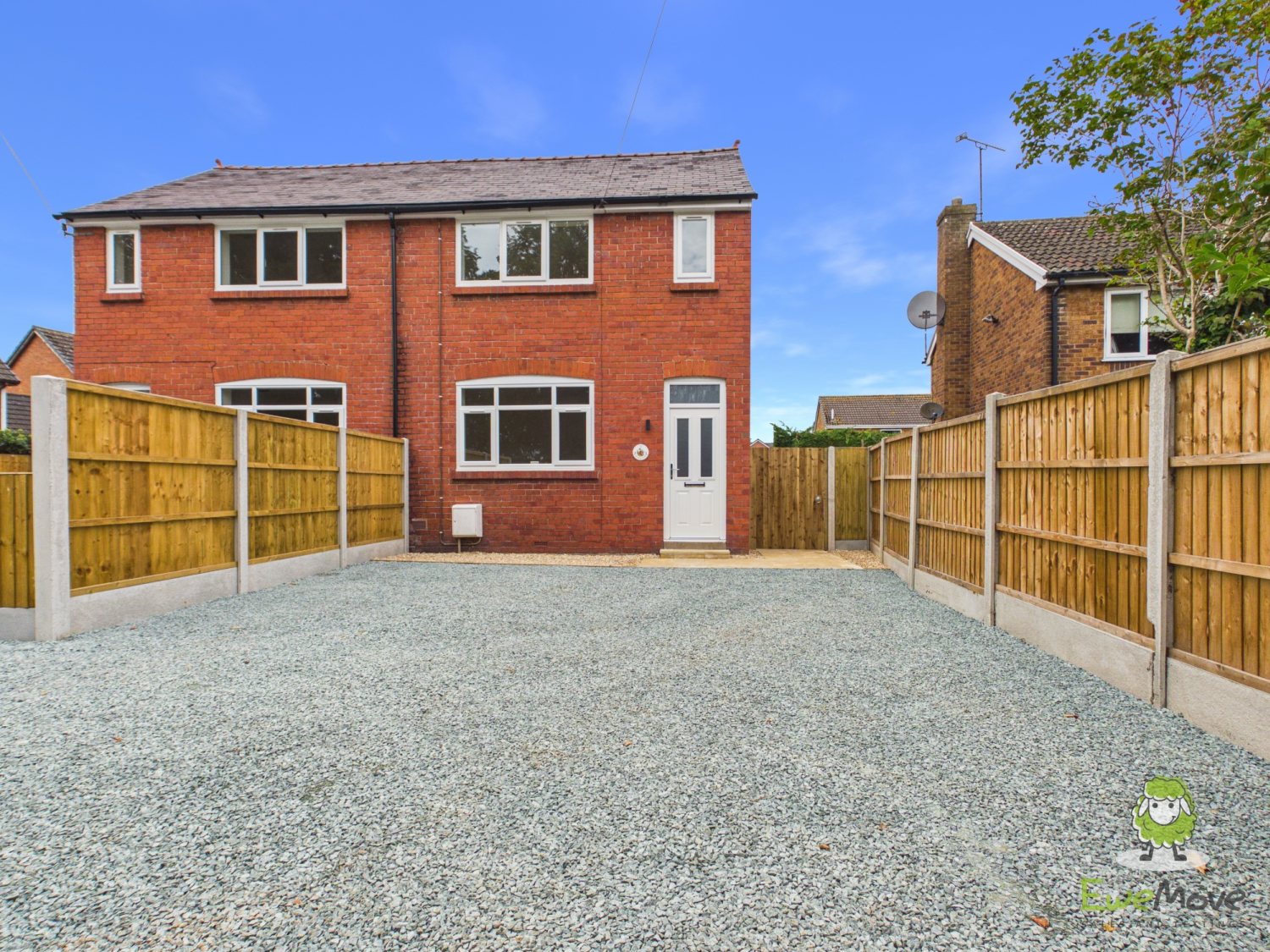 2 Sunny View Holt Road, Cross Lanes, Cross Lanes, Wrexham