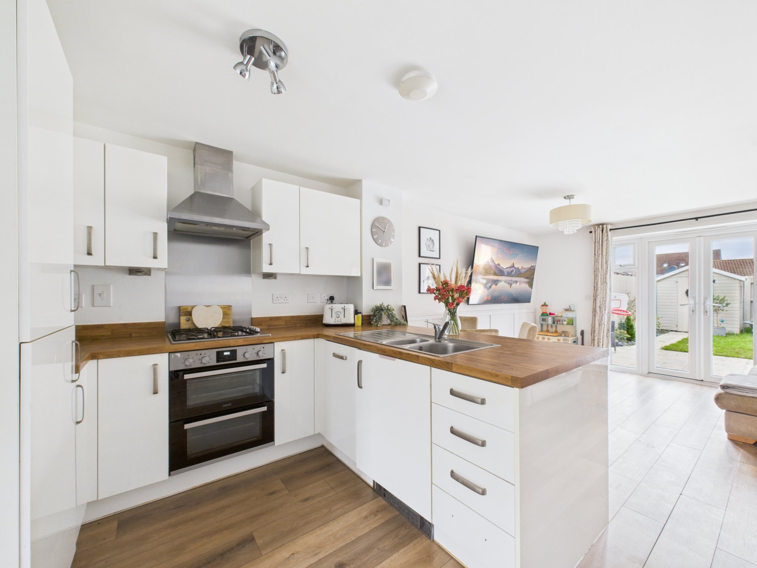 Gladiator Road, Upper Cambourne, Cambridge, Cambridgeshire, CB23, photo 6