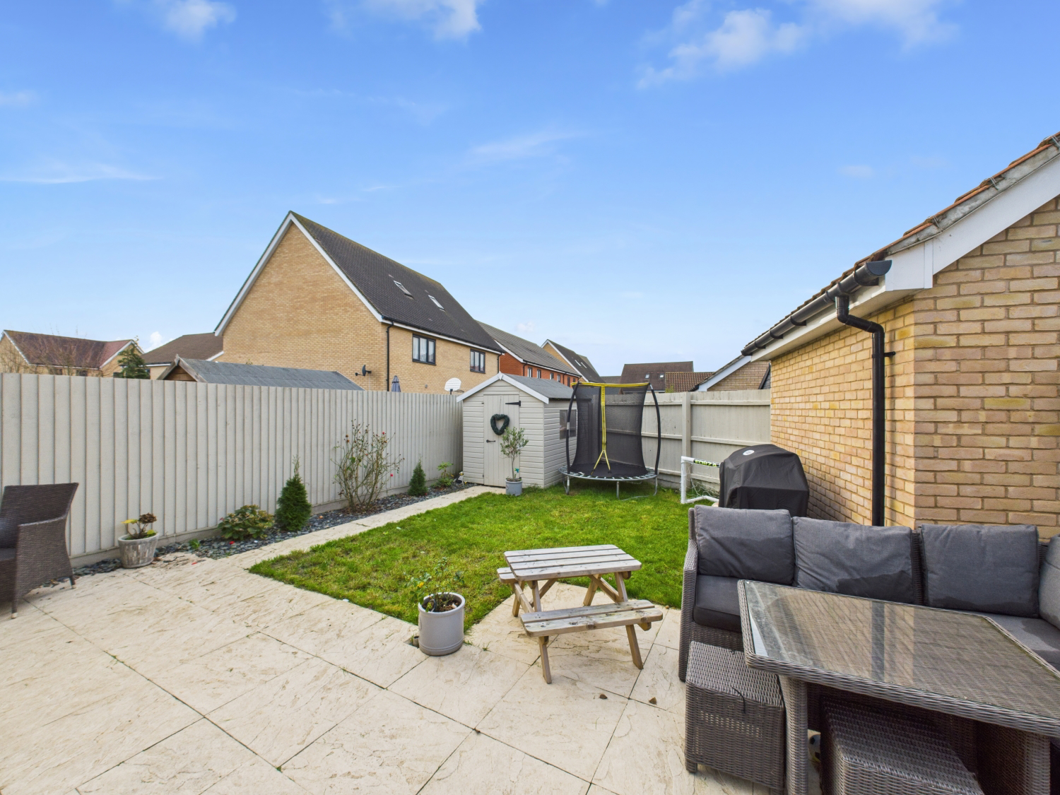 Gladiator Road, Upper Cambourne, Cambridge, Cambridgeshire, CB23, photo 13