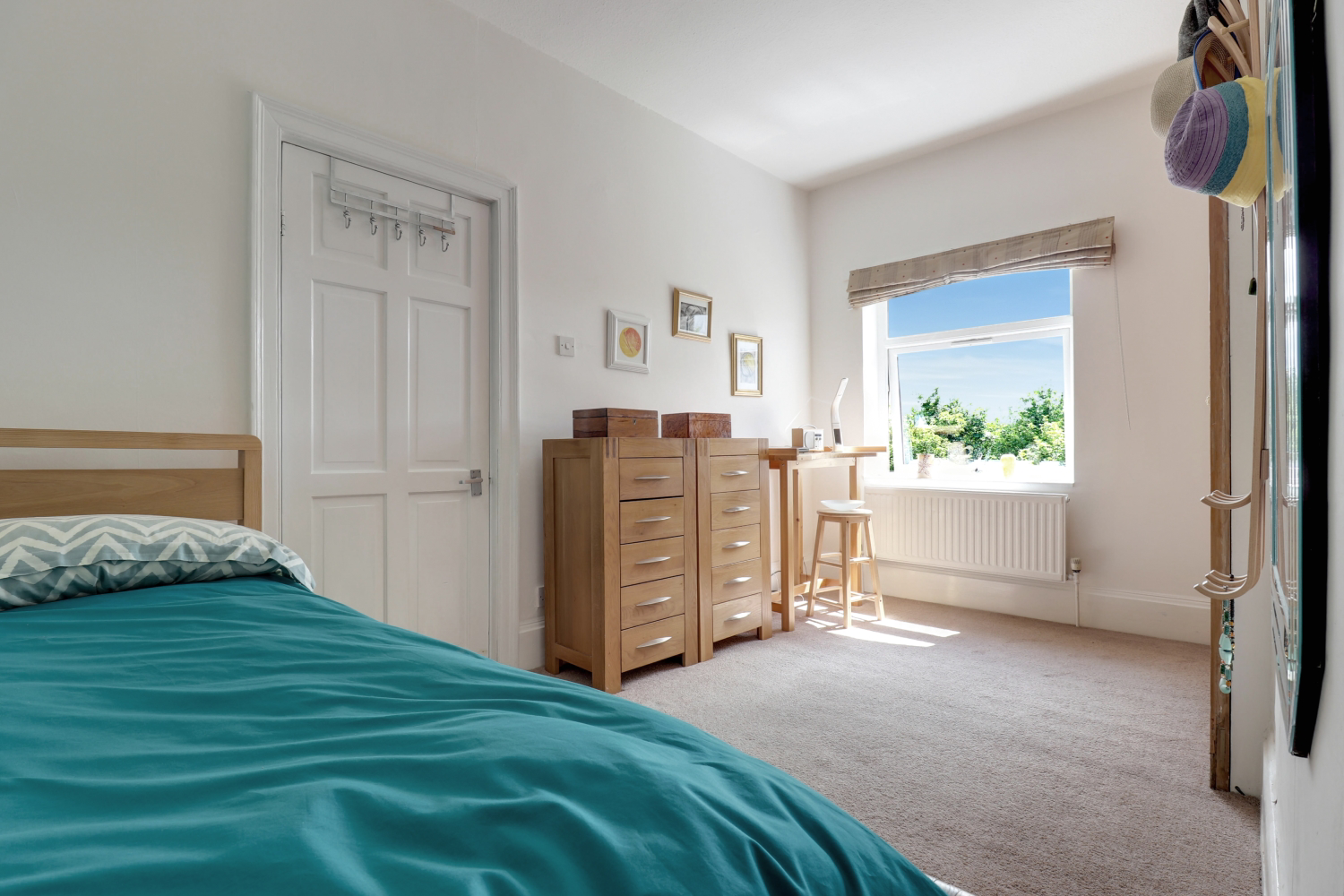 Longwood Road, Longwood, Huddersfield, West Yorkshire, HD3, photo 13