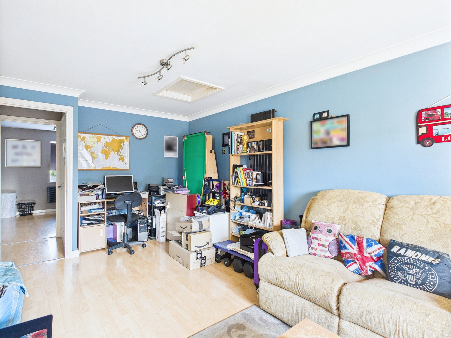 Barnum Court, Swindon, SN2 , photo 3