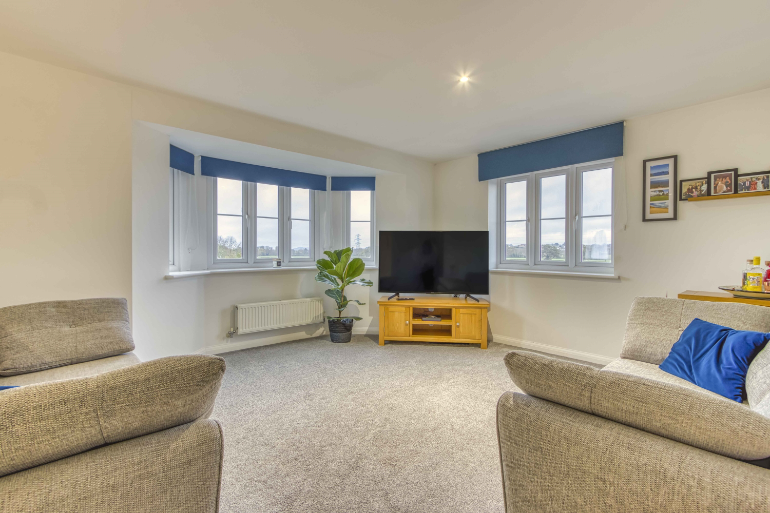 98 Mill House Road, Norton Fitzwarren, Taunton, photo 2