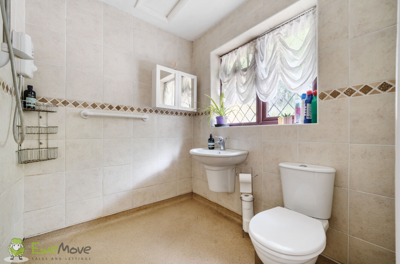 Dix Hill, Pamber Green, Tadley, Hampshire, RG26, photo 28