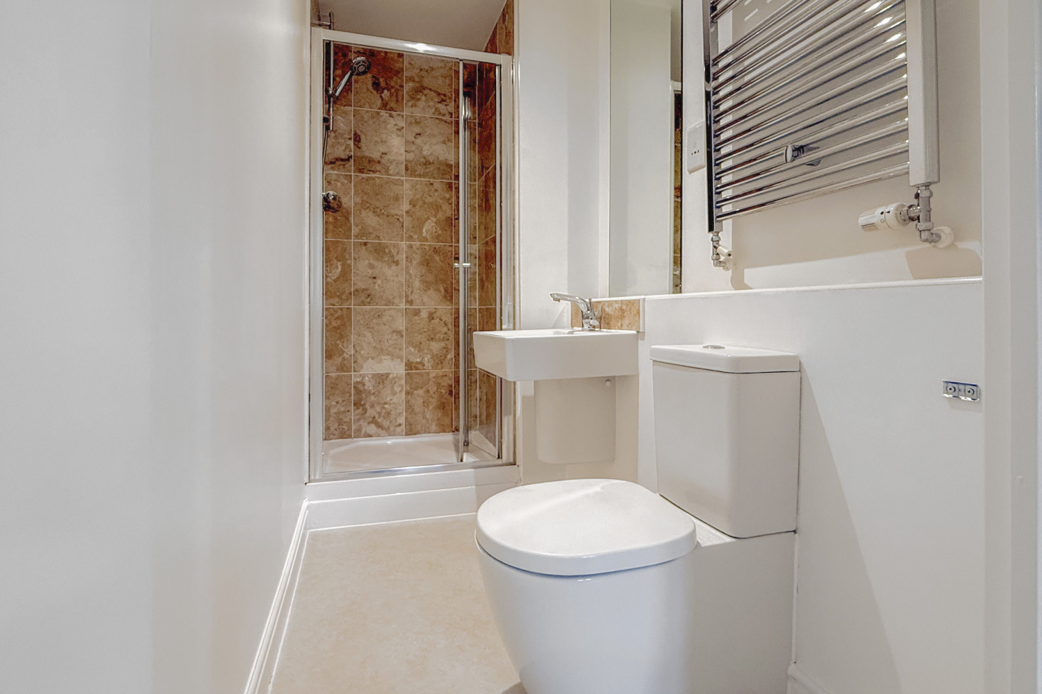 Ormand Close, Cirencester, Gloucestershire, GL7, photo 8