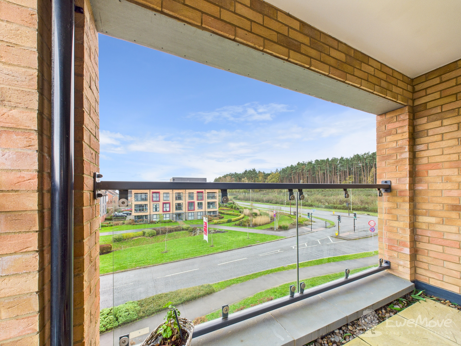 THORPE COURT, THORPE CLOSE, BORDON, GU35, photo 8