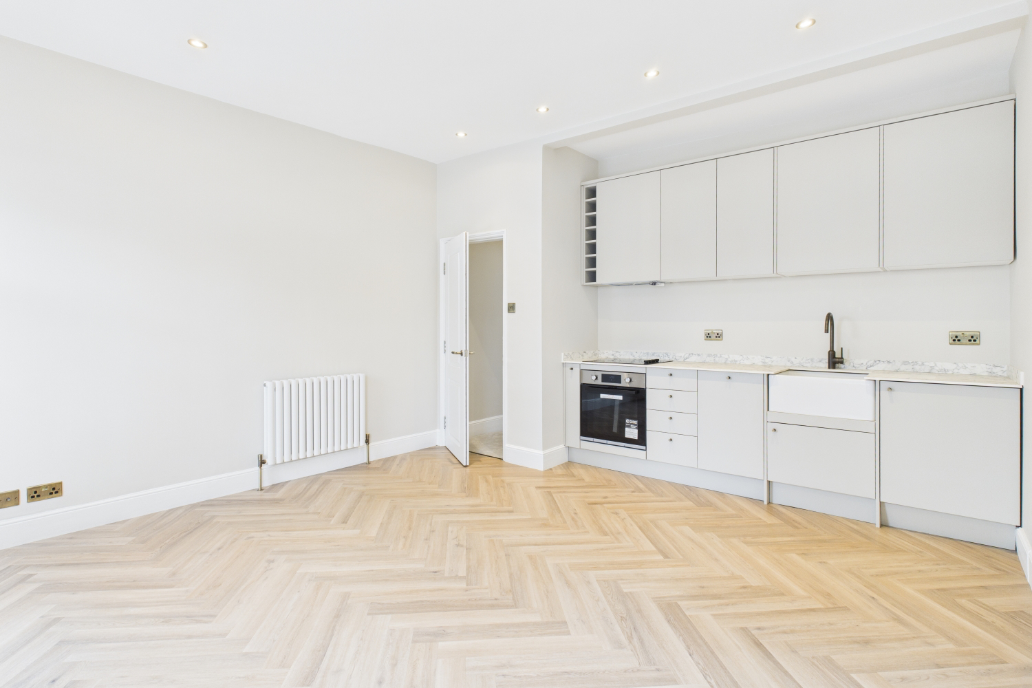 Acomb Road, York, North Yorkshire, YO24 4EW, photo 7