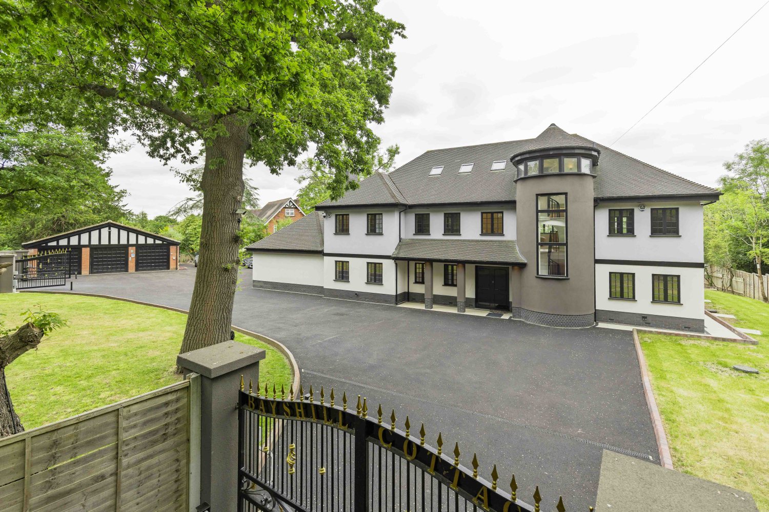 Bayshill Cottage, Barnet Lane, Elstree, Borehamwood, WD6 3QU, photo 5
