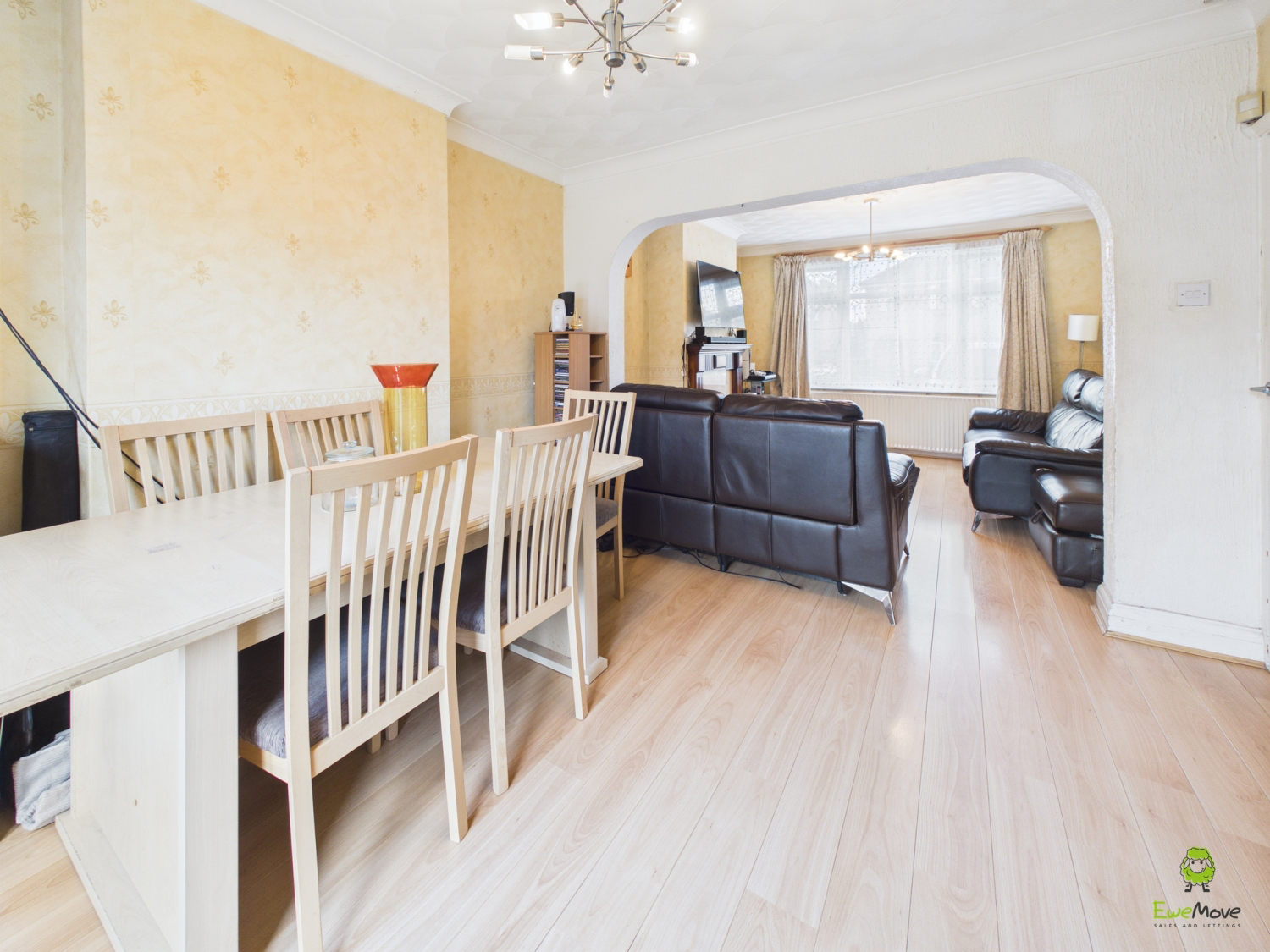Preston Drive, Bexleyheath, Kent, DA7, photo 4