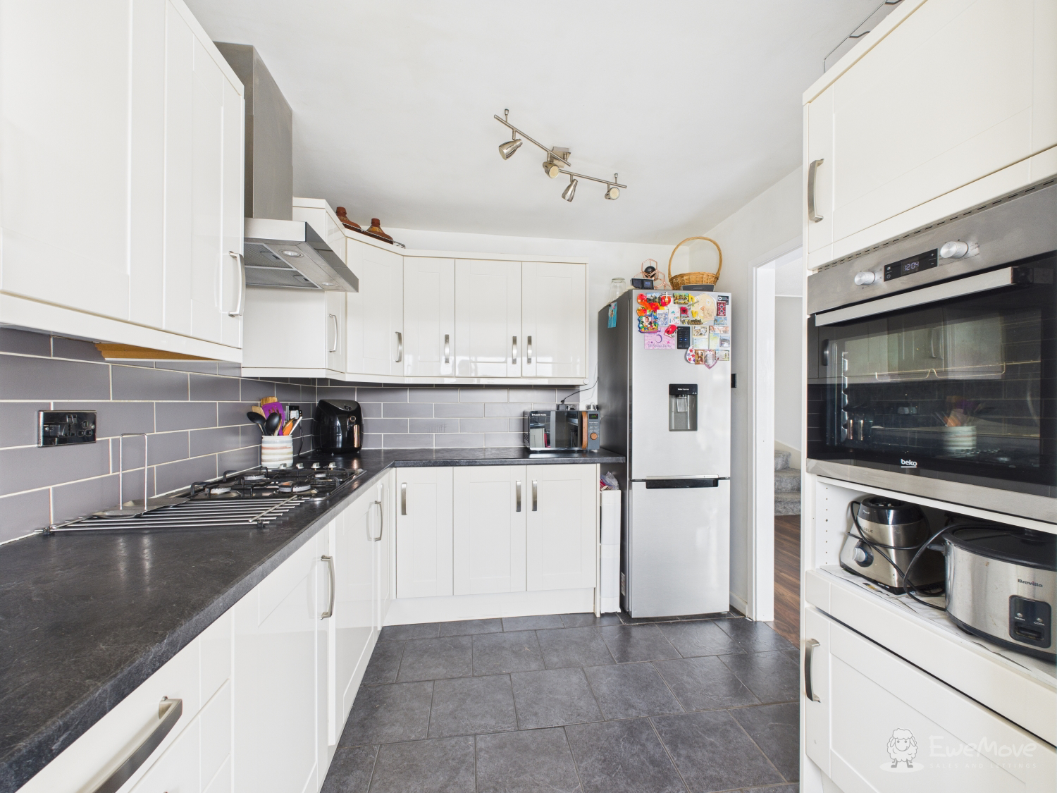 Kitchen- Mark Stephens EweMove Newmarket and Soham 
