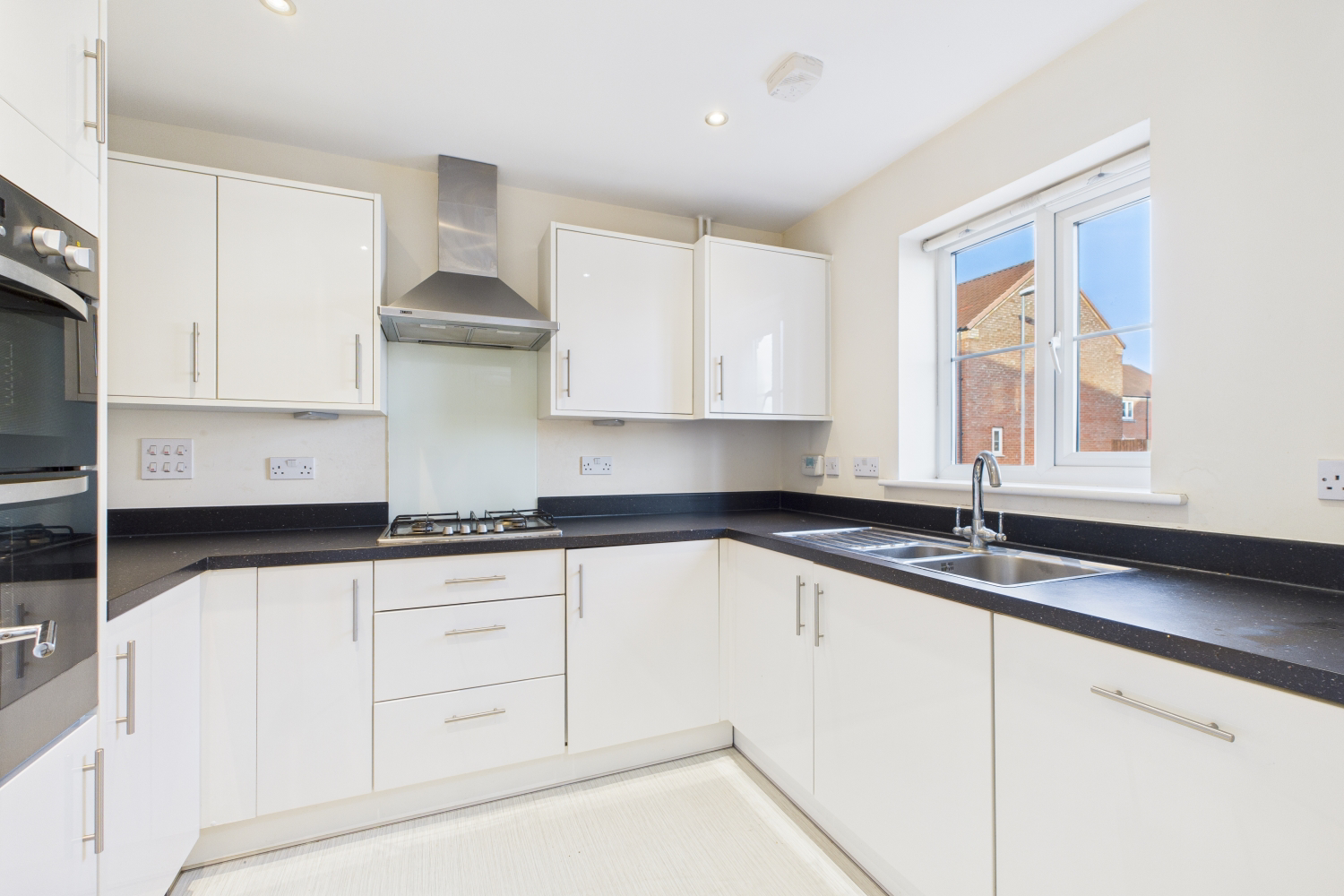 Tweed Close, Spalding, Lincolnshire, PE11, photo 4