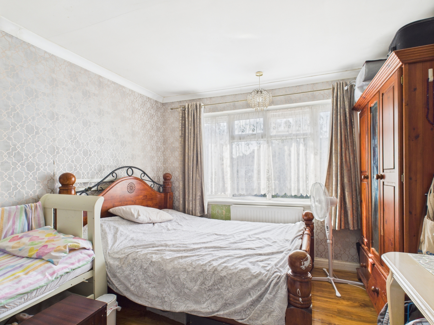 16 Pursley Road, London, photo 13