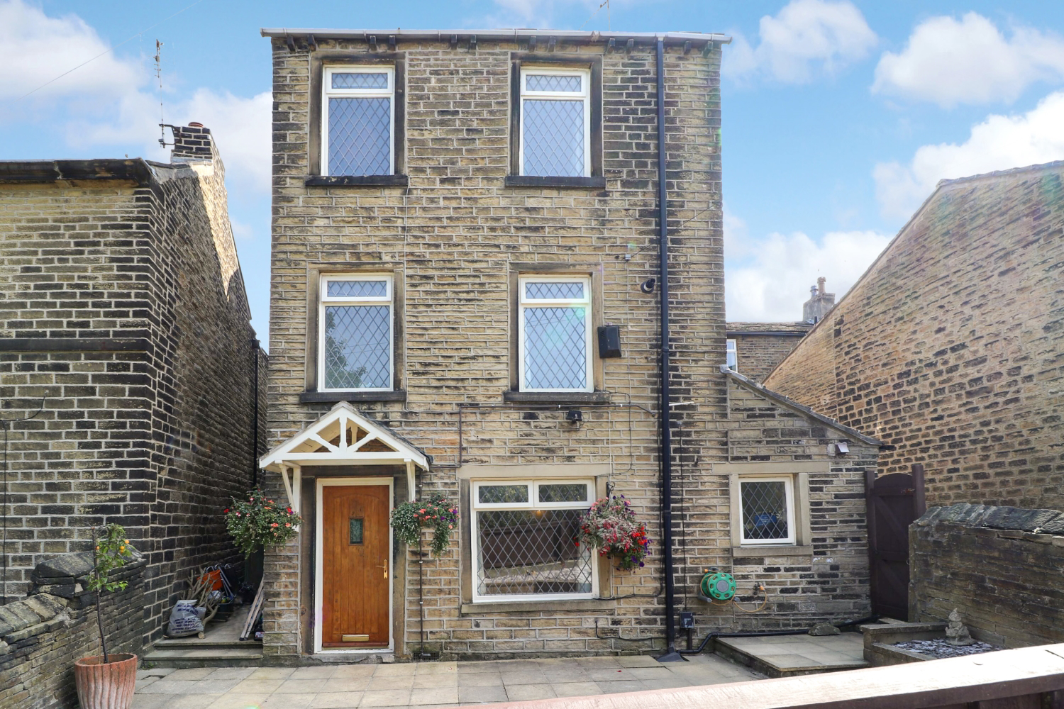 Meltham Road, Netherton, Huddersfield, West Yorkshire, HD4, photo 3
