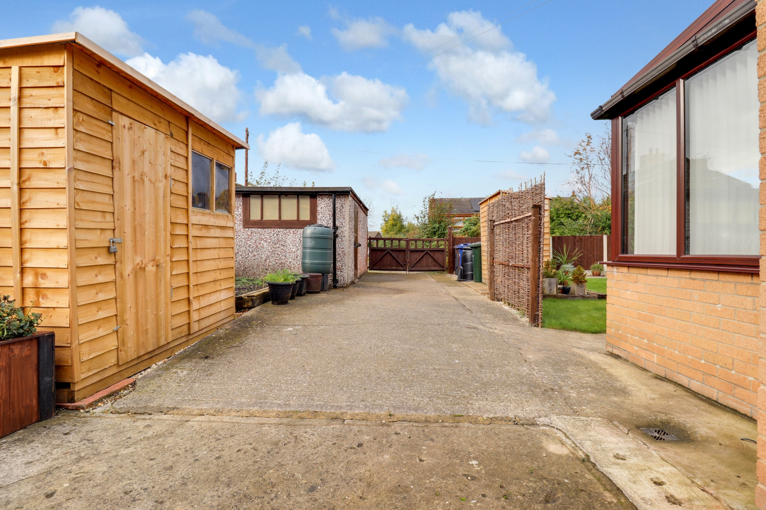 Wrights Lane, Cridling Stubbs, Knottingley, West Yorkshire, WF11, photo 29