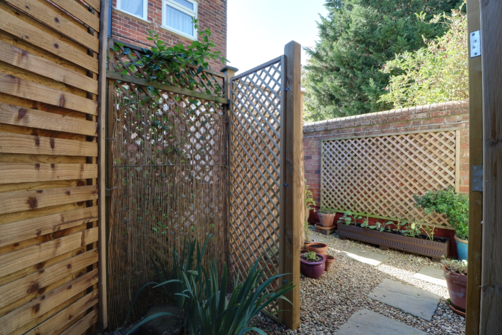 New Row, Bourne Road, Corby Glen, Grantham, Lincs, photo 16