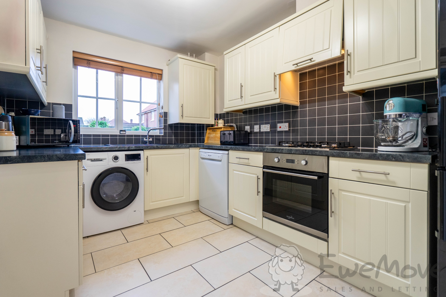 Clematis Way, Wymondham, Norfolk, NR18, photo 8