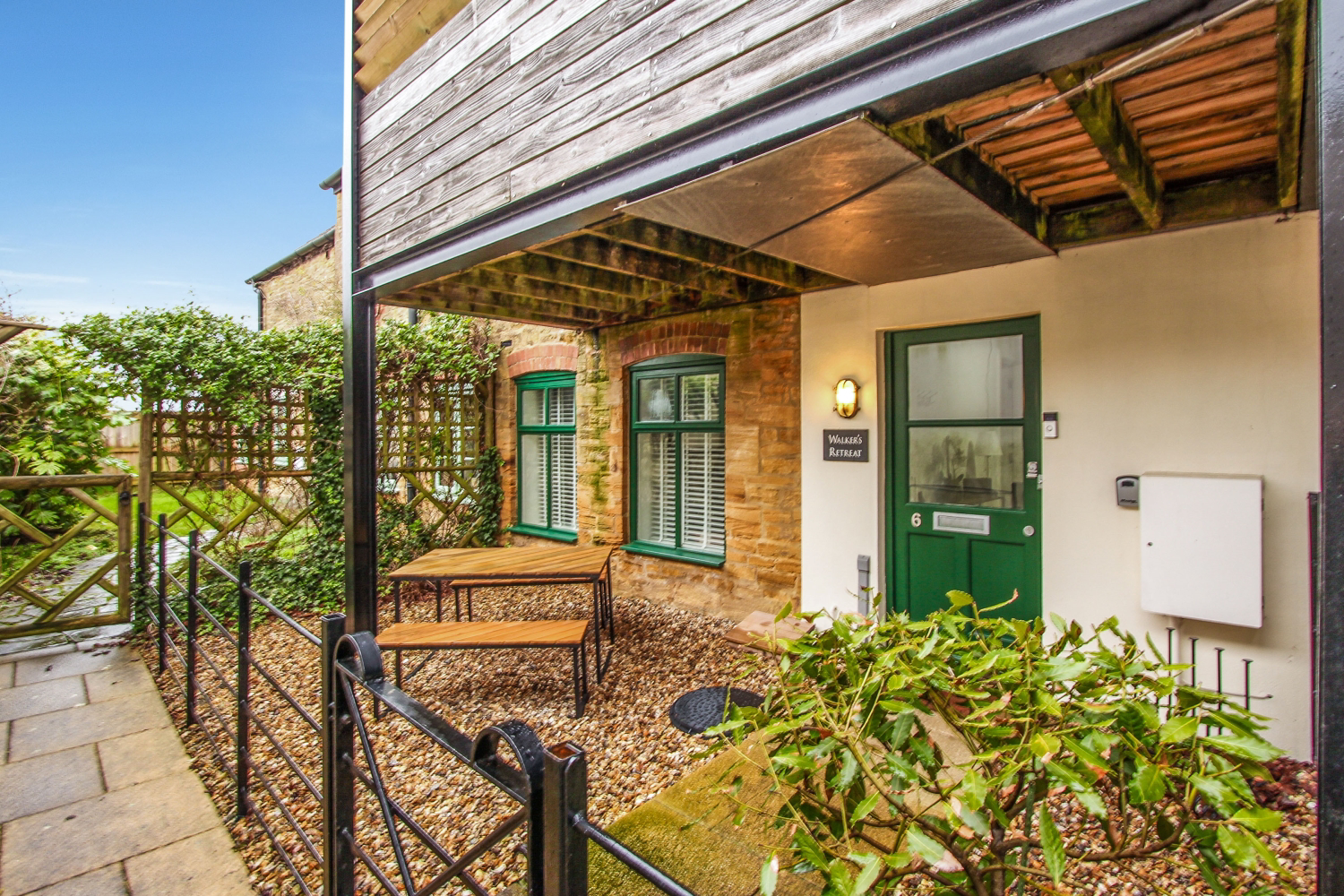 6 the Glove Factory, Montacute Road, Tintinhull, Yeovil
