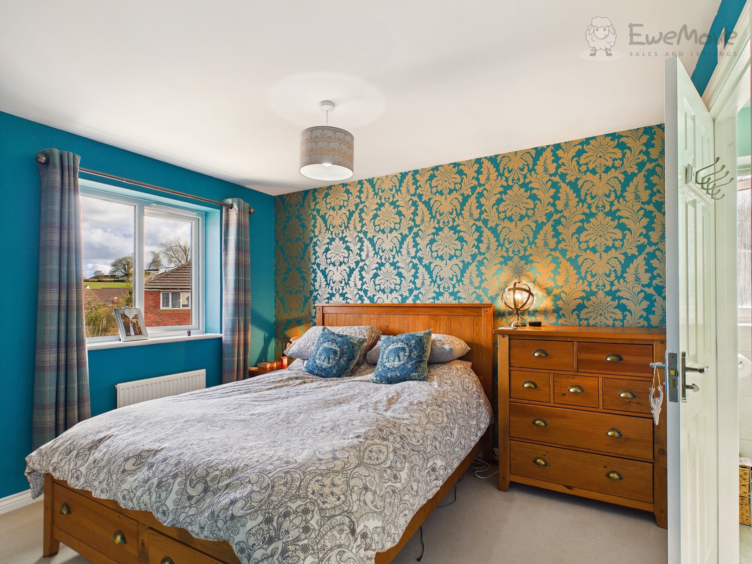 BEECH GROVE, SOUTH MOLTON, DEVON, EX36, photo 9