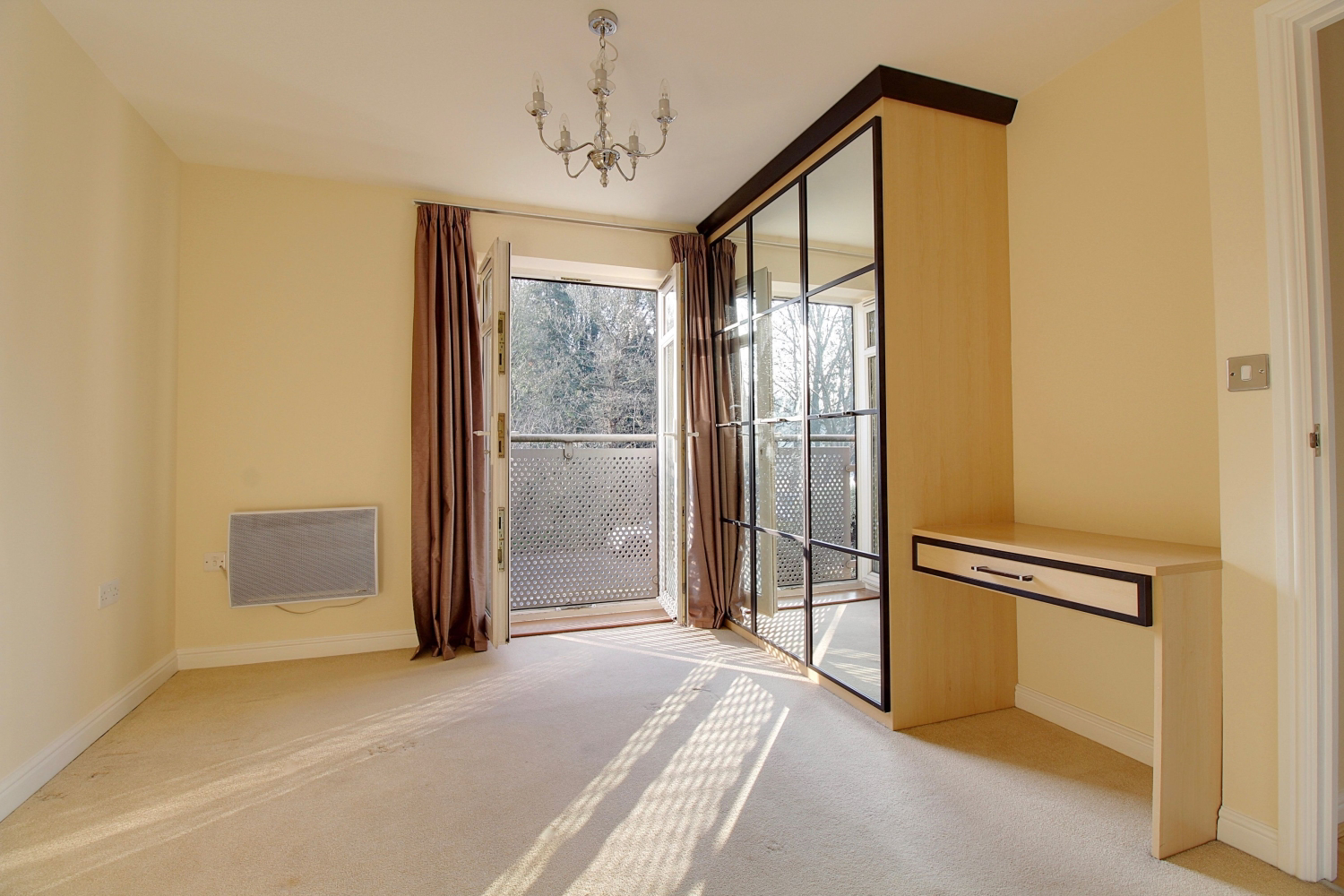 Simmonds Court, Spring Gardens Road, High Wycombe, Buckinghamshire, HP13, photo 6