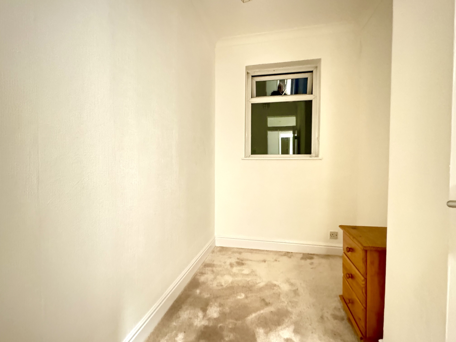Valley Road, Sheffield, South Yorkshire, S8, photo 6