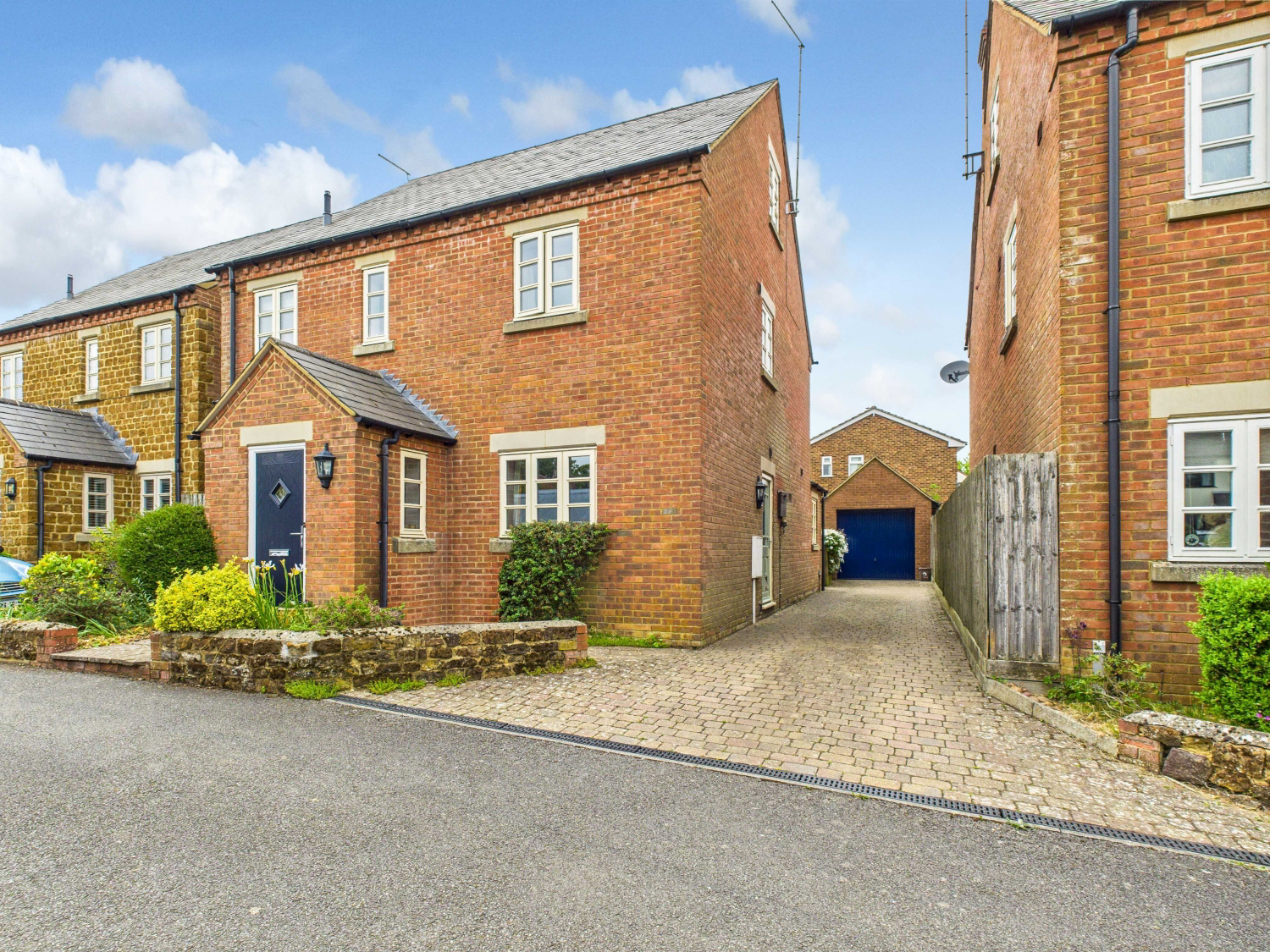 William Lee Close, Cold Ashby, Northampton, Northamptonshire, NN6