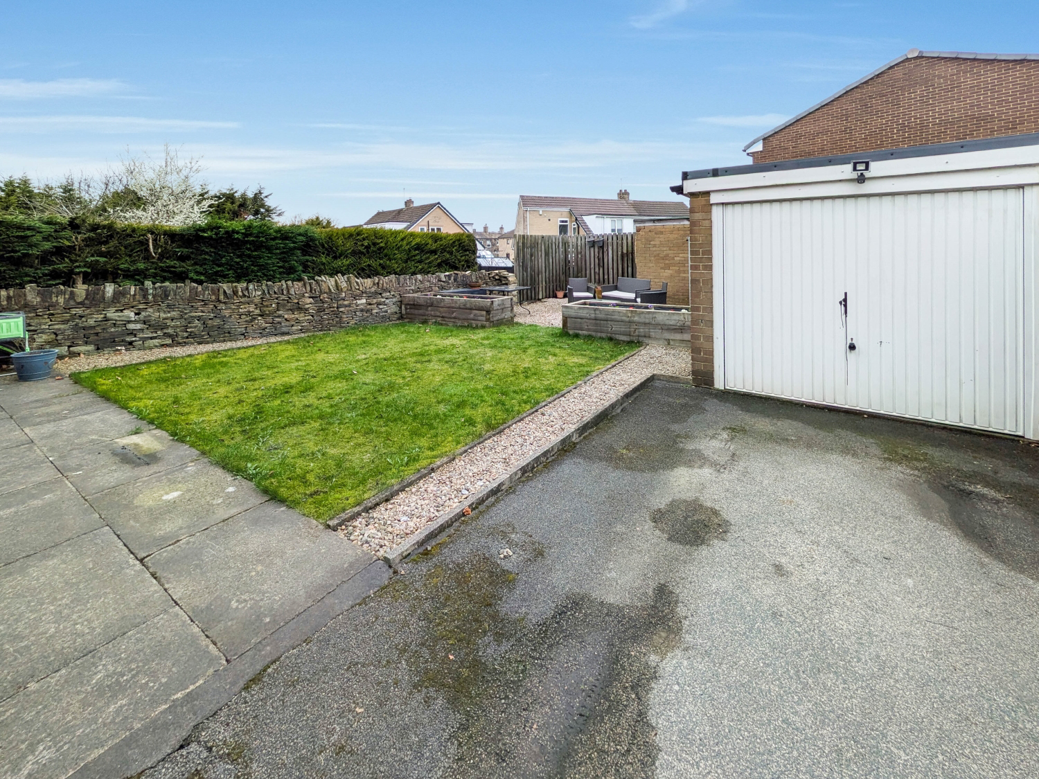 Westfield Lane, Wyke, Bradford, West Yorkshire, BD12, photo 18