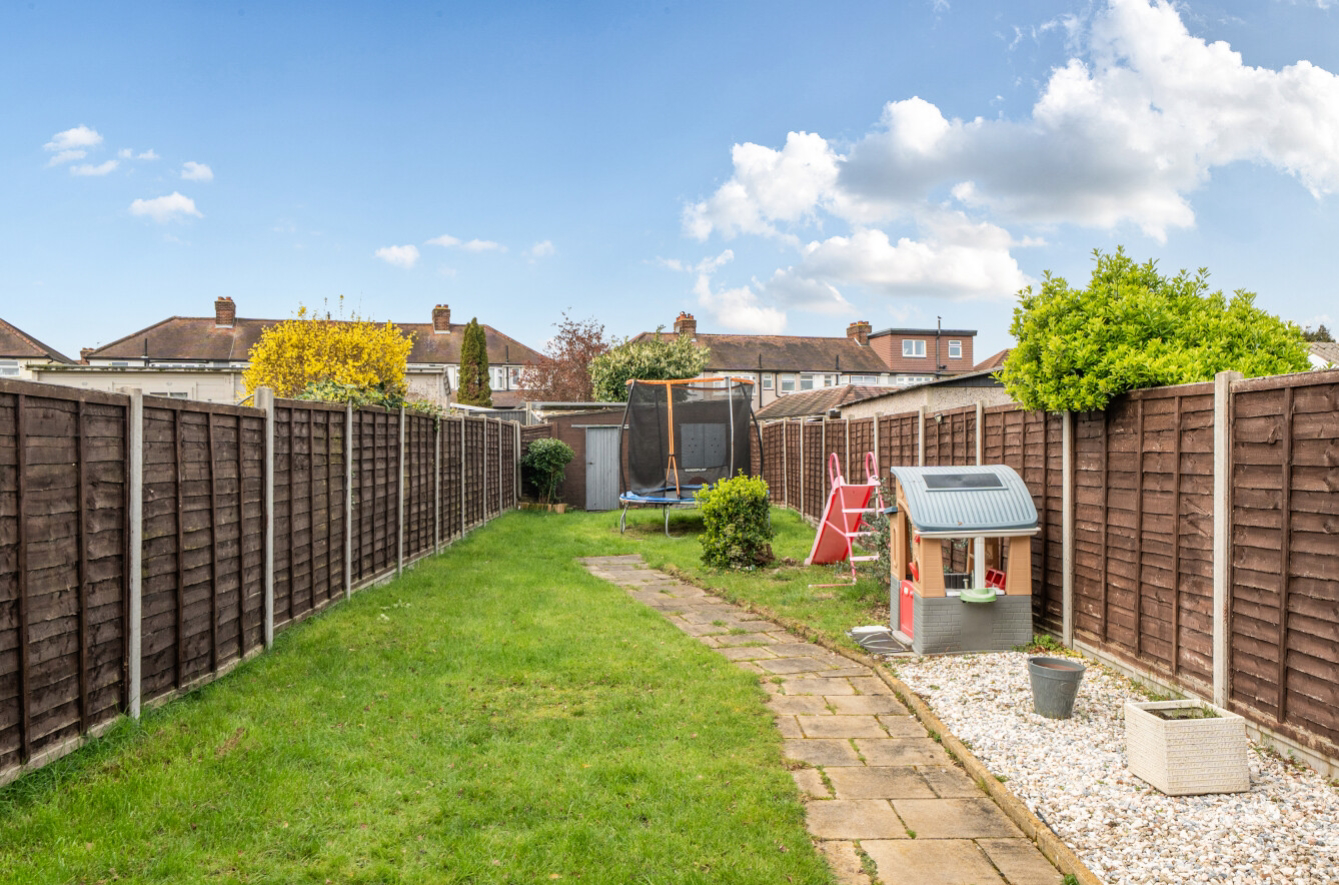 Egham Crescent, Cheam, Sutton, Surrey, SM3, photo 11