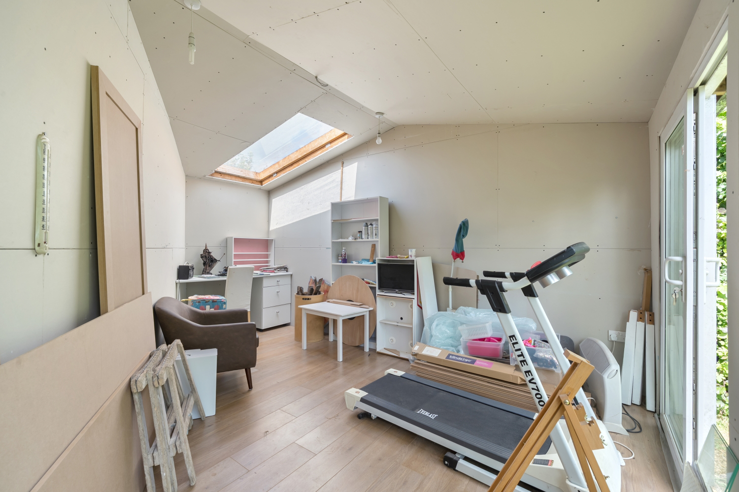 Sherford Road, Swindon, SN25, photo 19