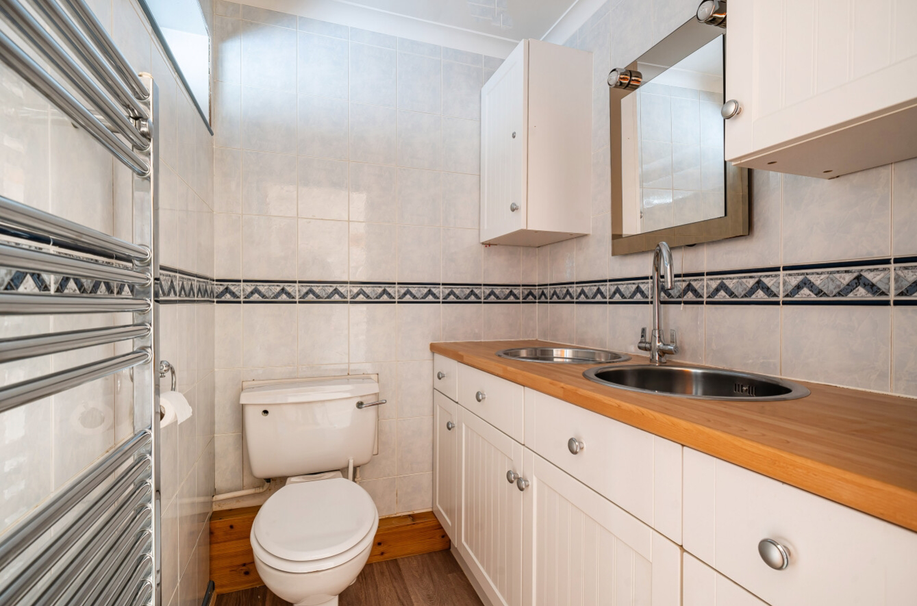 The Dawneys, Crudwell, Malmesbury, Wiltshire, SN16, photo 12