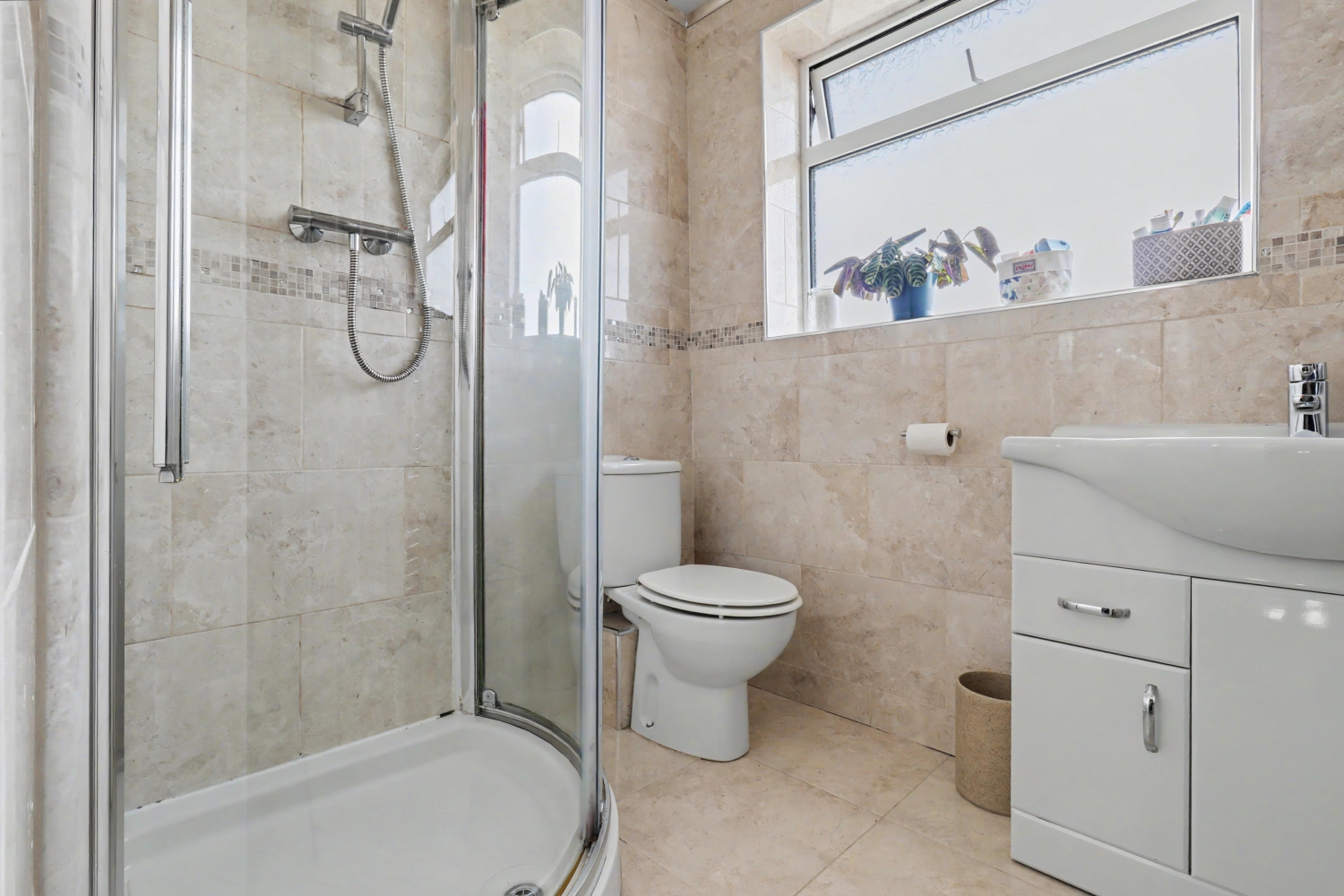 Manor Garth, Walton, Wakefield, West Yorkshire, WF2, photo 18