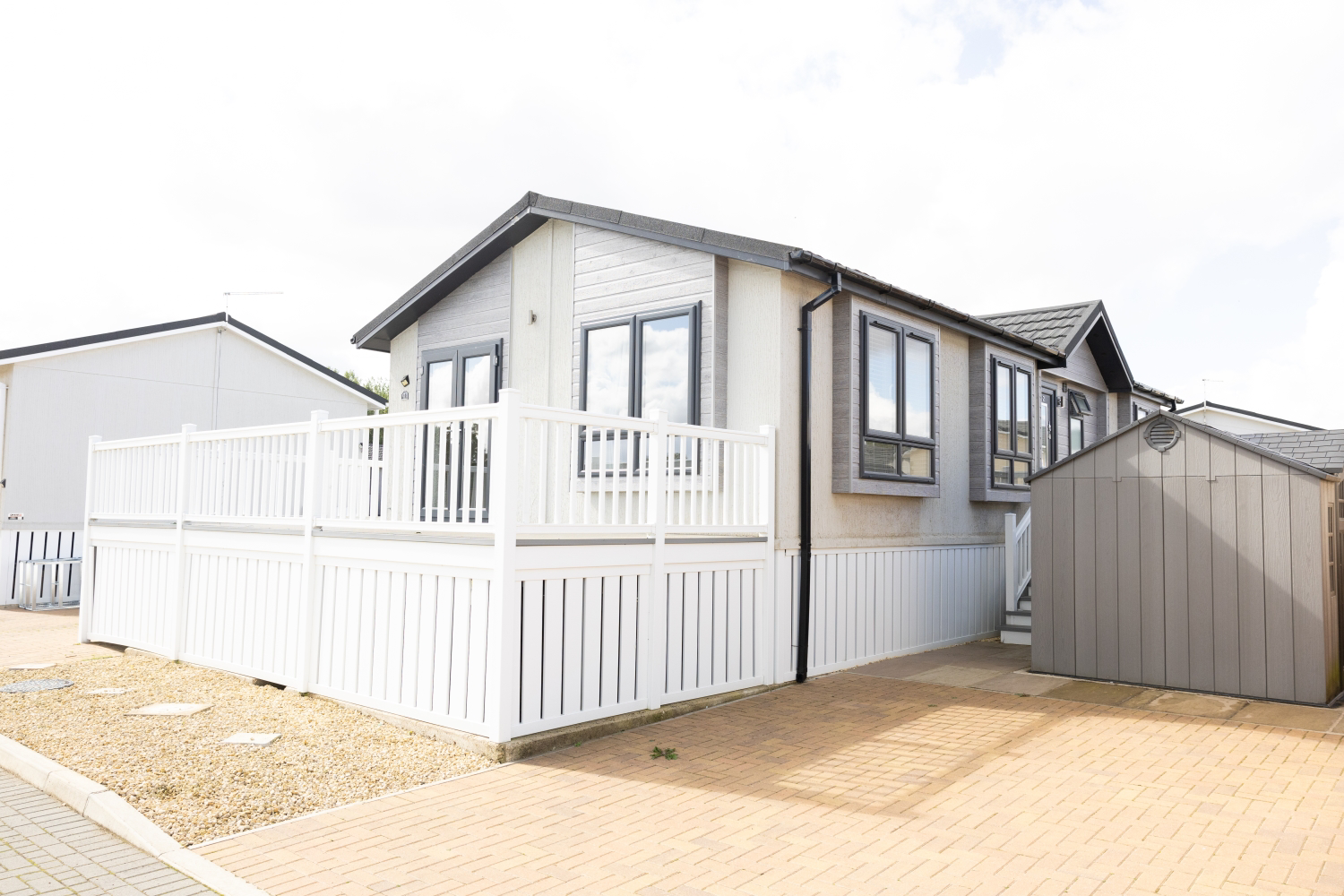 2 Meadowside Way, Yarwell Mill Country Park, Peterborough, photo 2