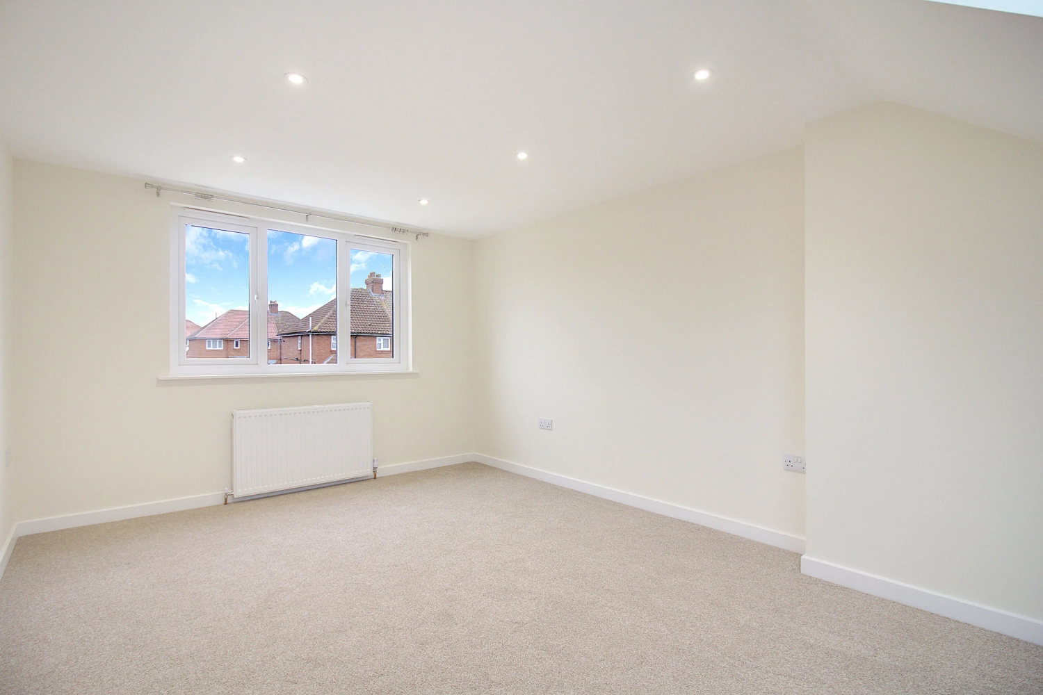 Almsford Drive, York, North Yorkshire, YO26 5NR, photo 7